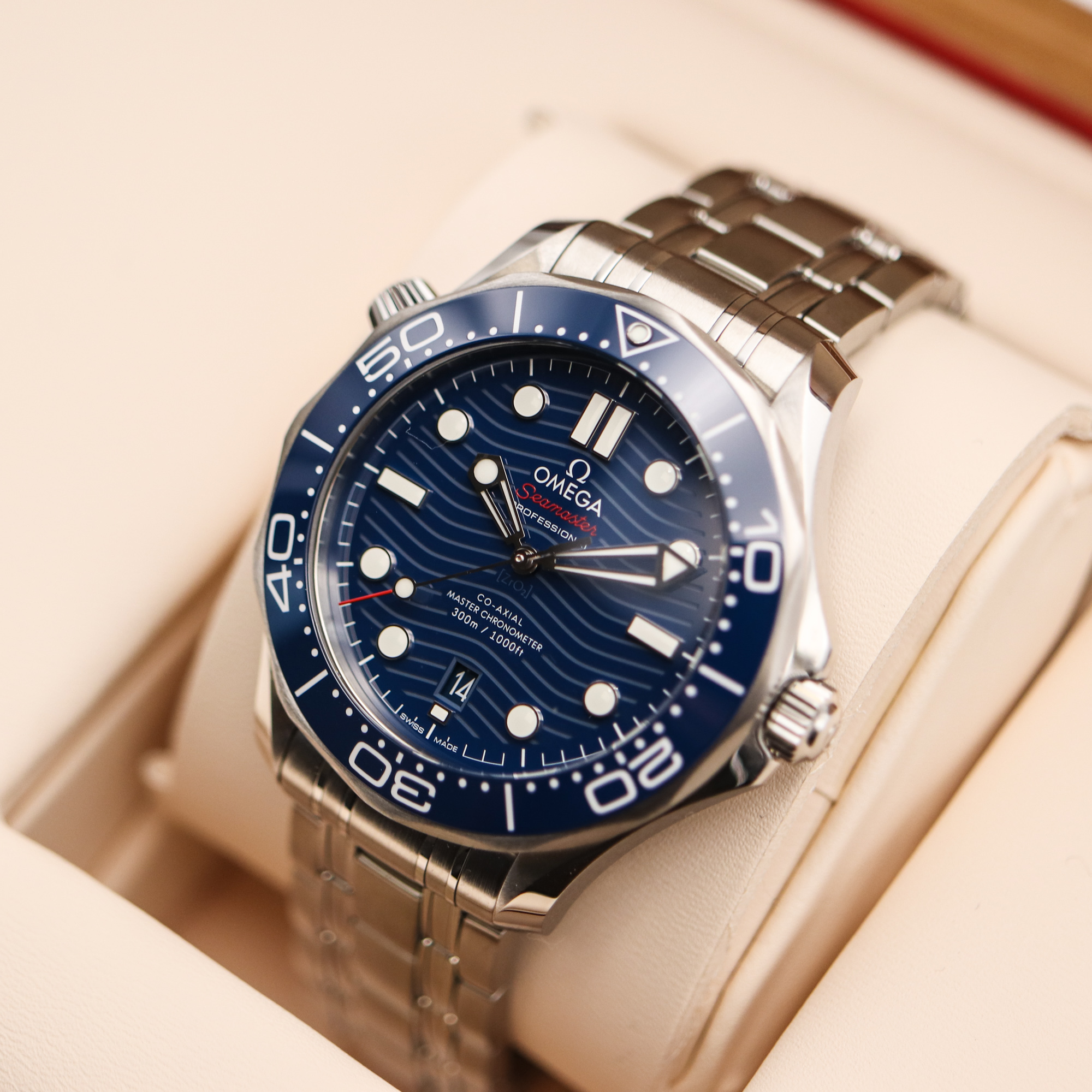 Omega Seamaster Diver 300M Co-Axial Master Chronometer