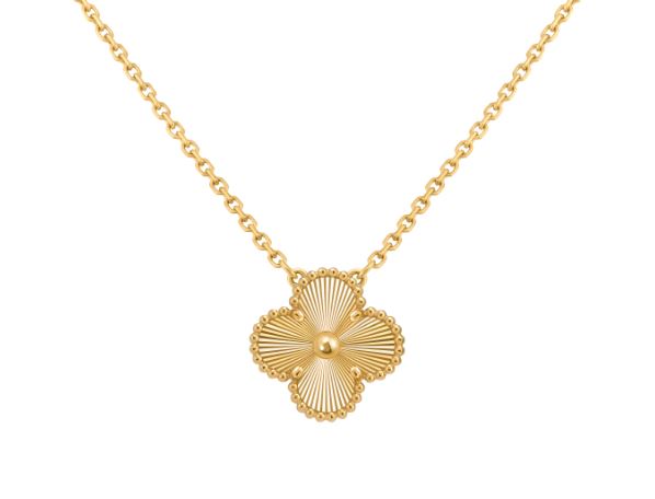 Van Cleef & Arpels Vintage Alhambra pendant Necklace