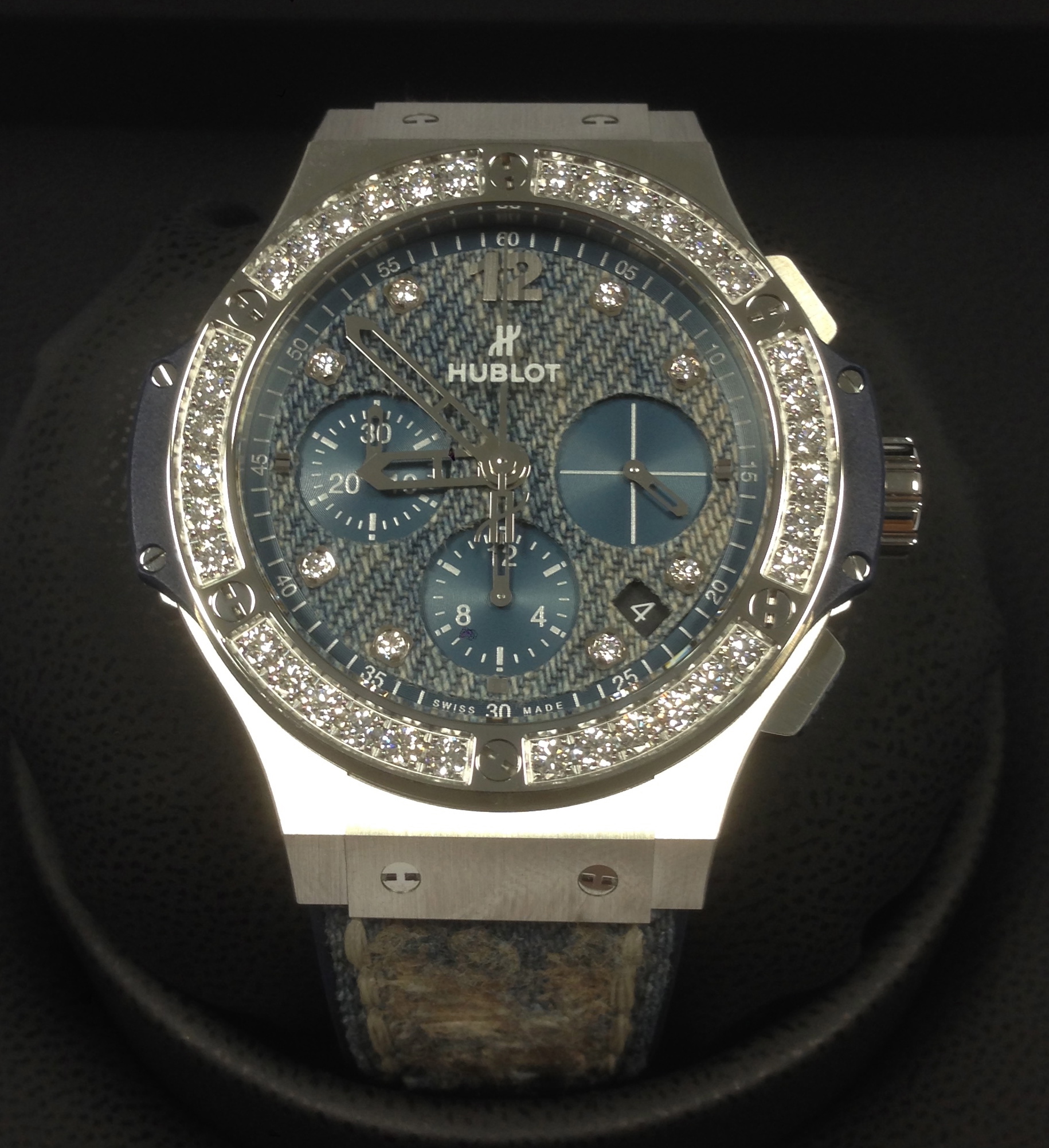 Hublot Big Bang 41 Jeans Diamonds
