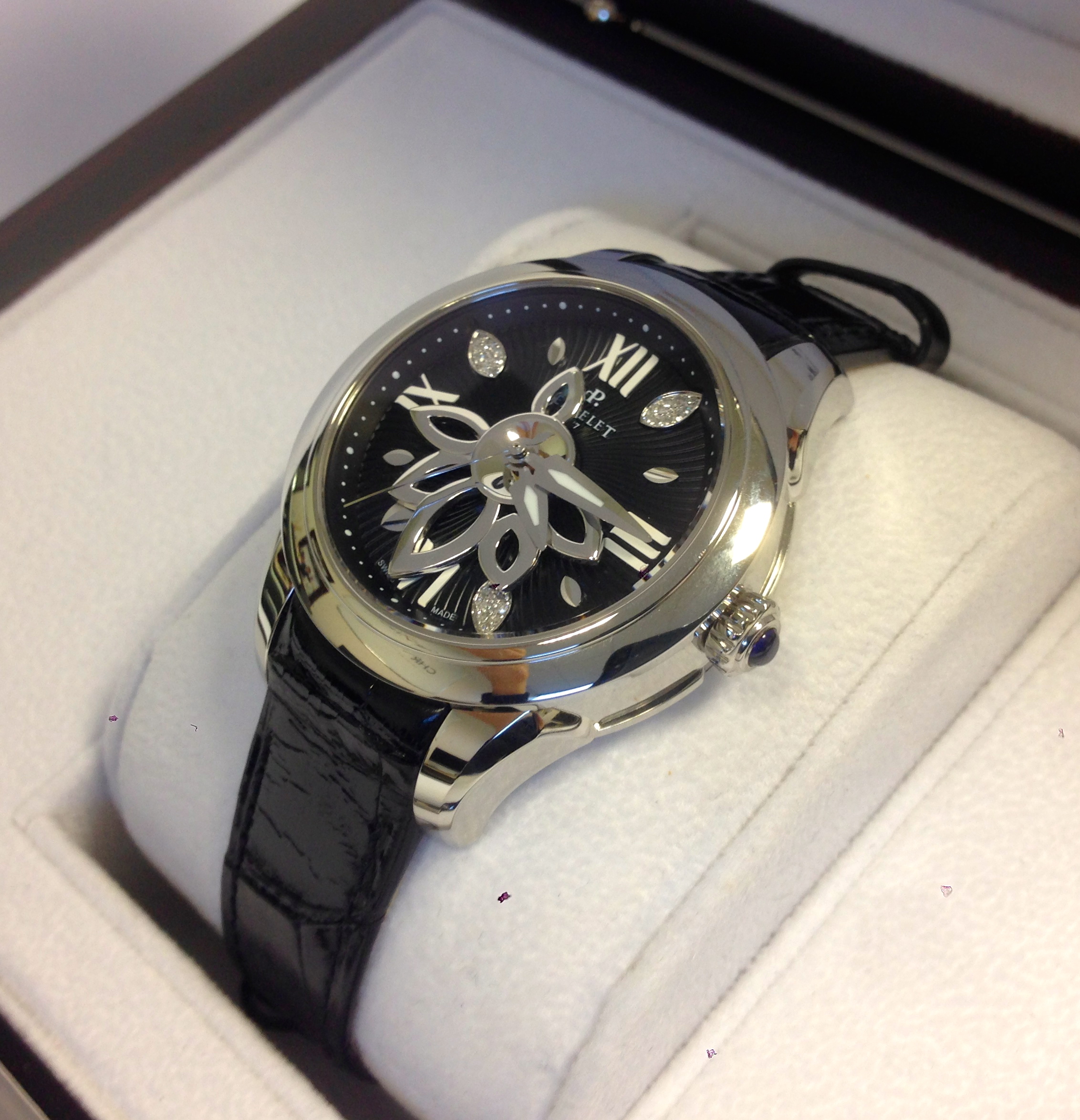 Perrelet Diamond Flower 