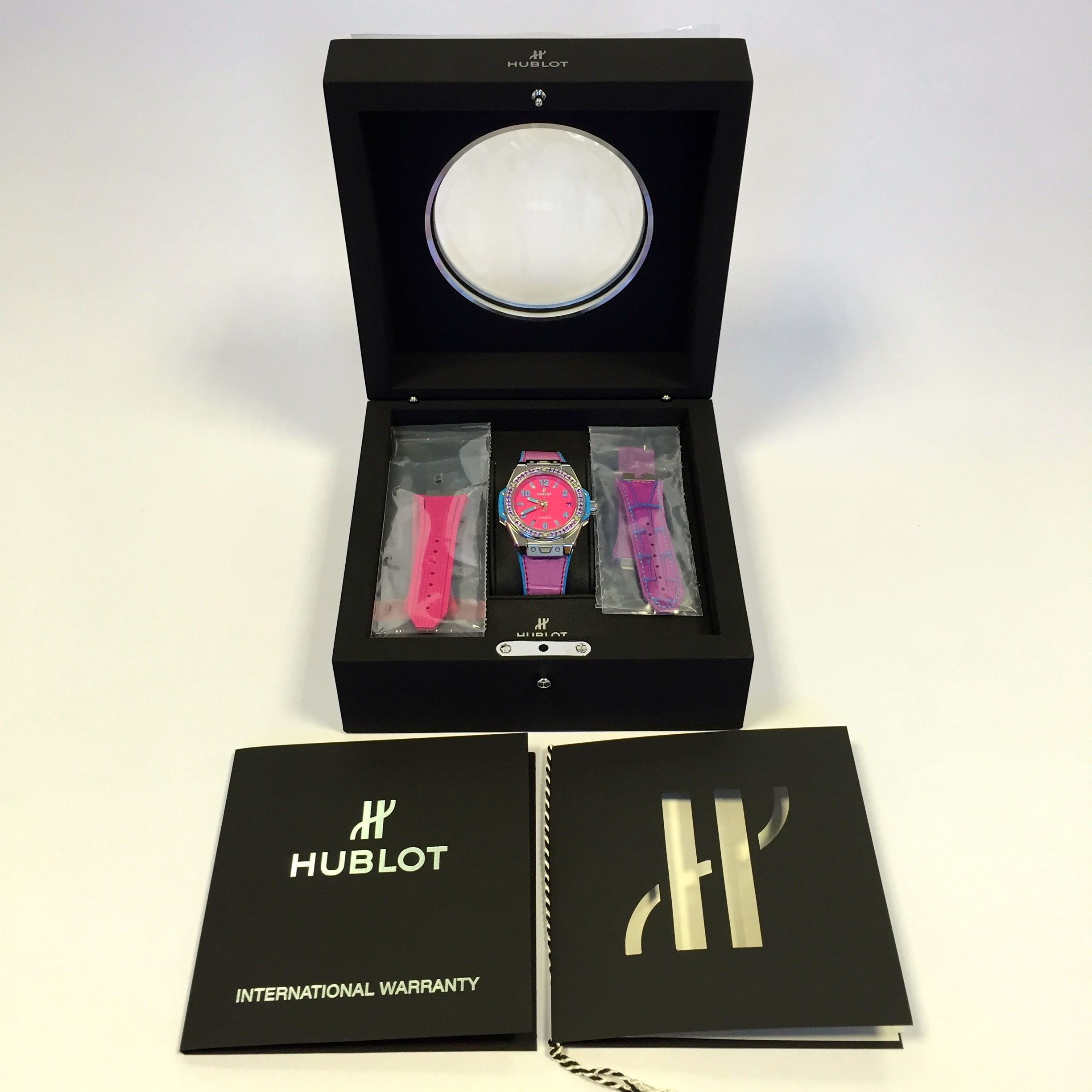 Hublot Big Bang 39 One Click Pop Art Steel Purple
