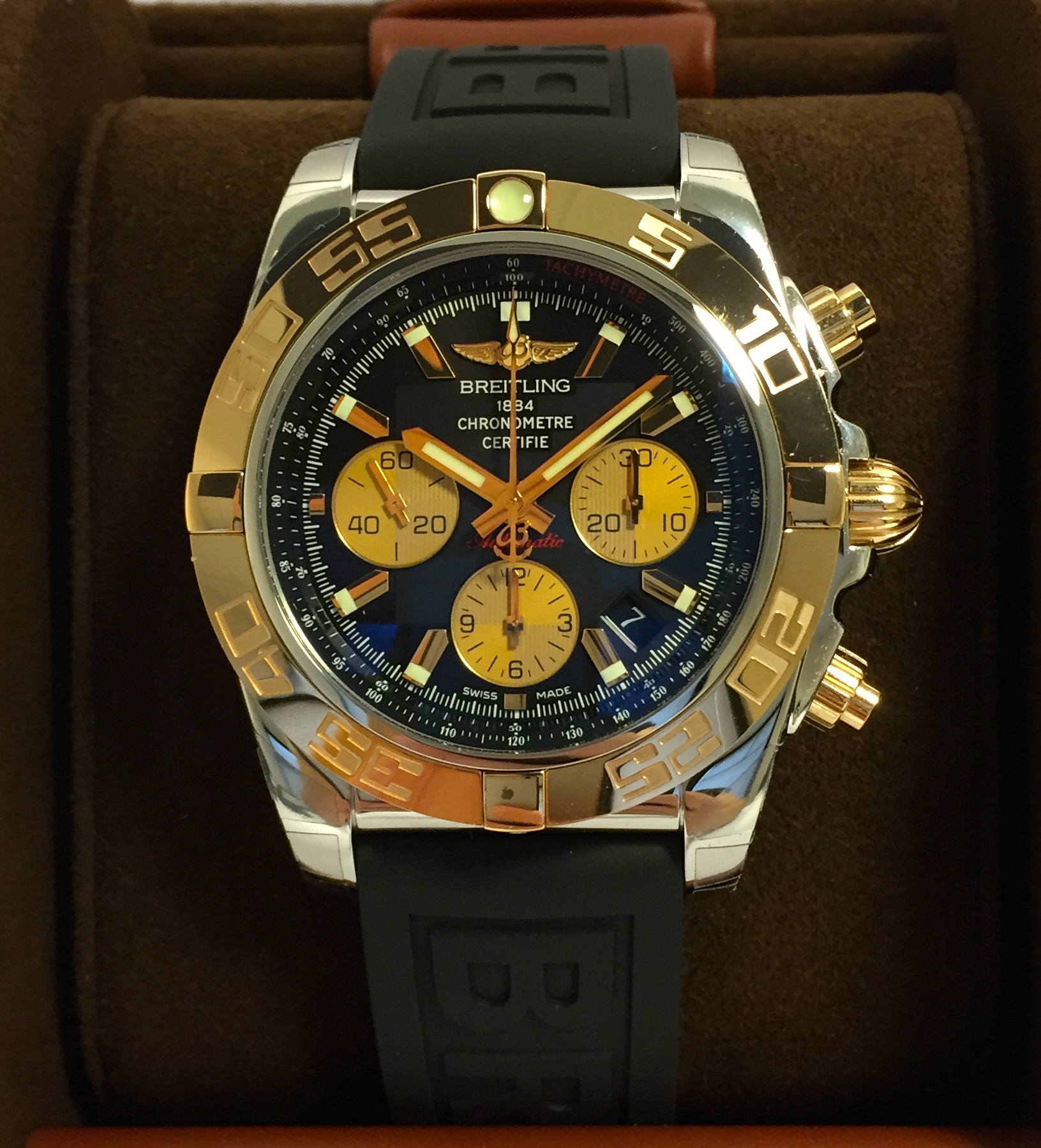 Breitling Chronomat 44