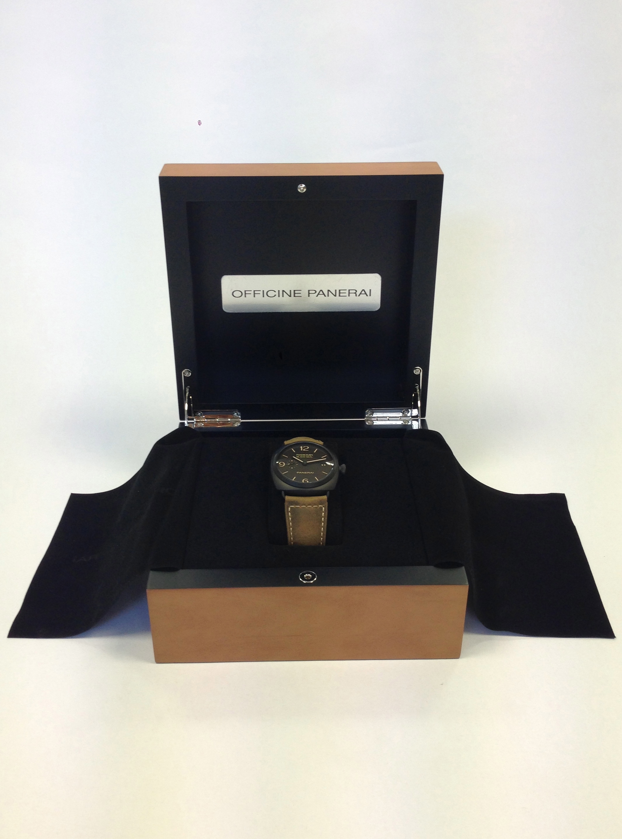 Panerai Radiomir Composite Black Seal 3 Days 