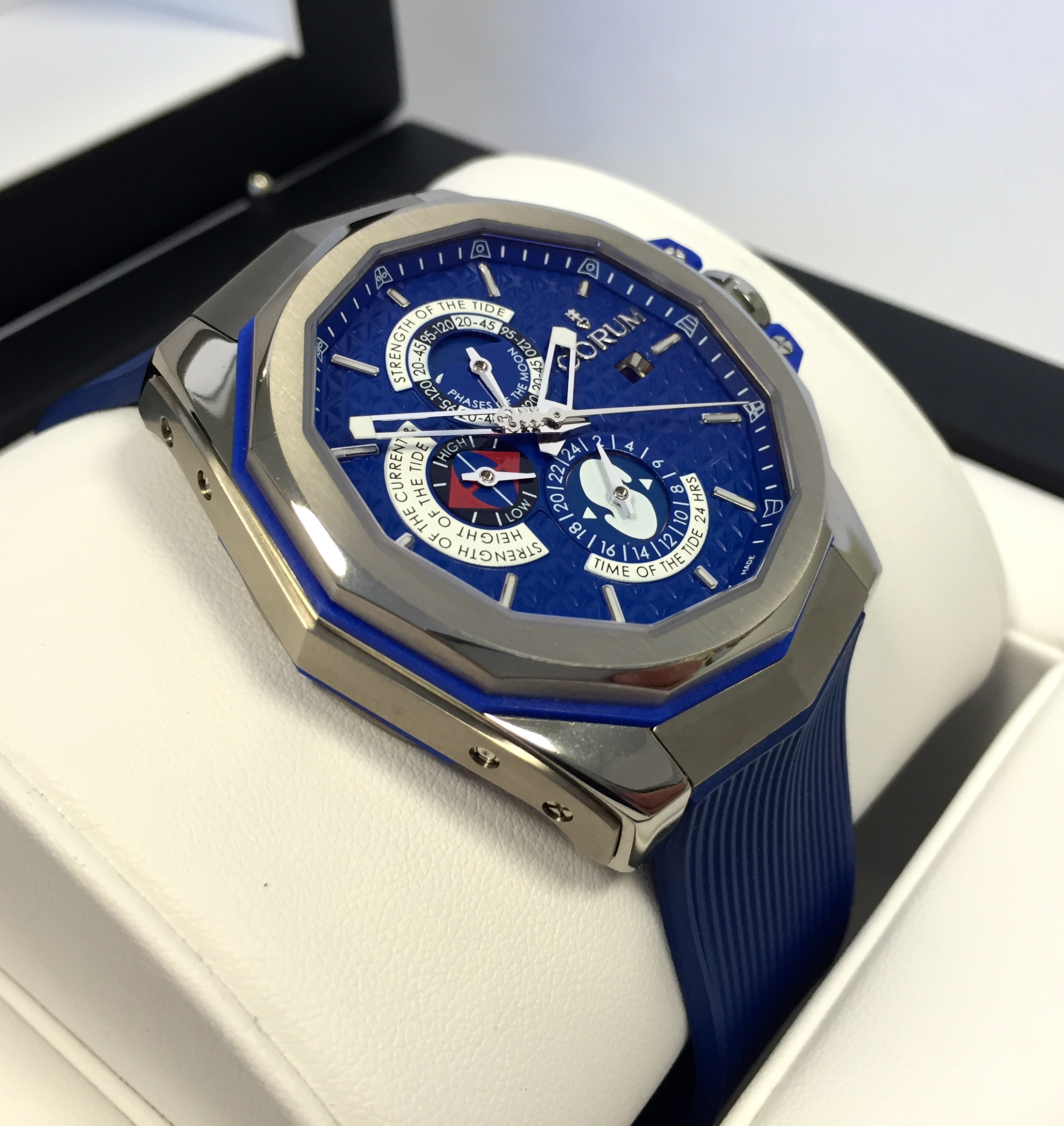 Corum Admirals Cup AC-ONE