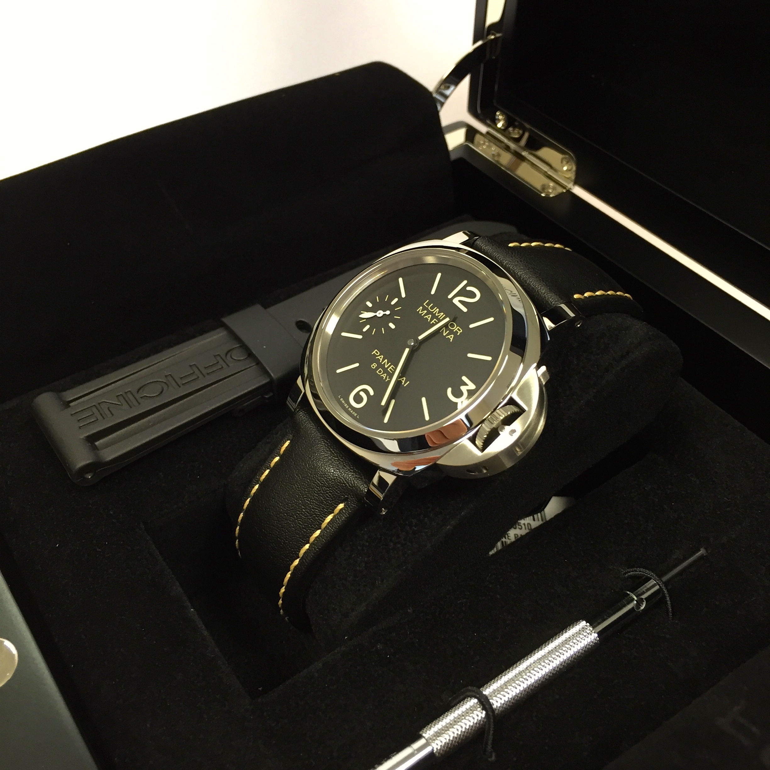 Panerai Luminor 8 Days - 44mm