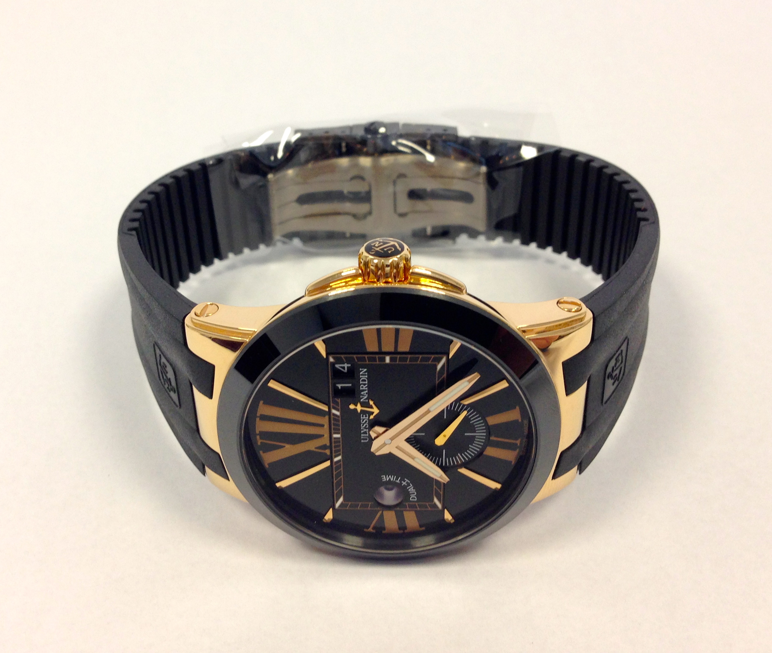 Ulysse Nardin Executive Dual Time Gold