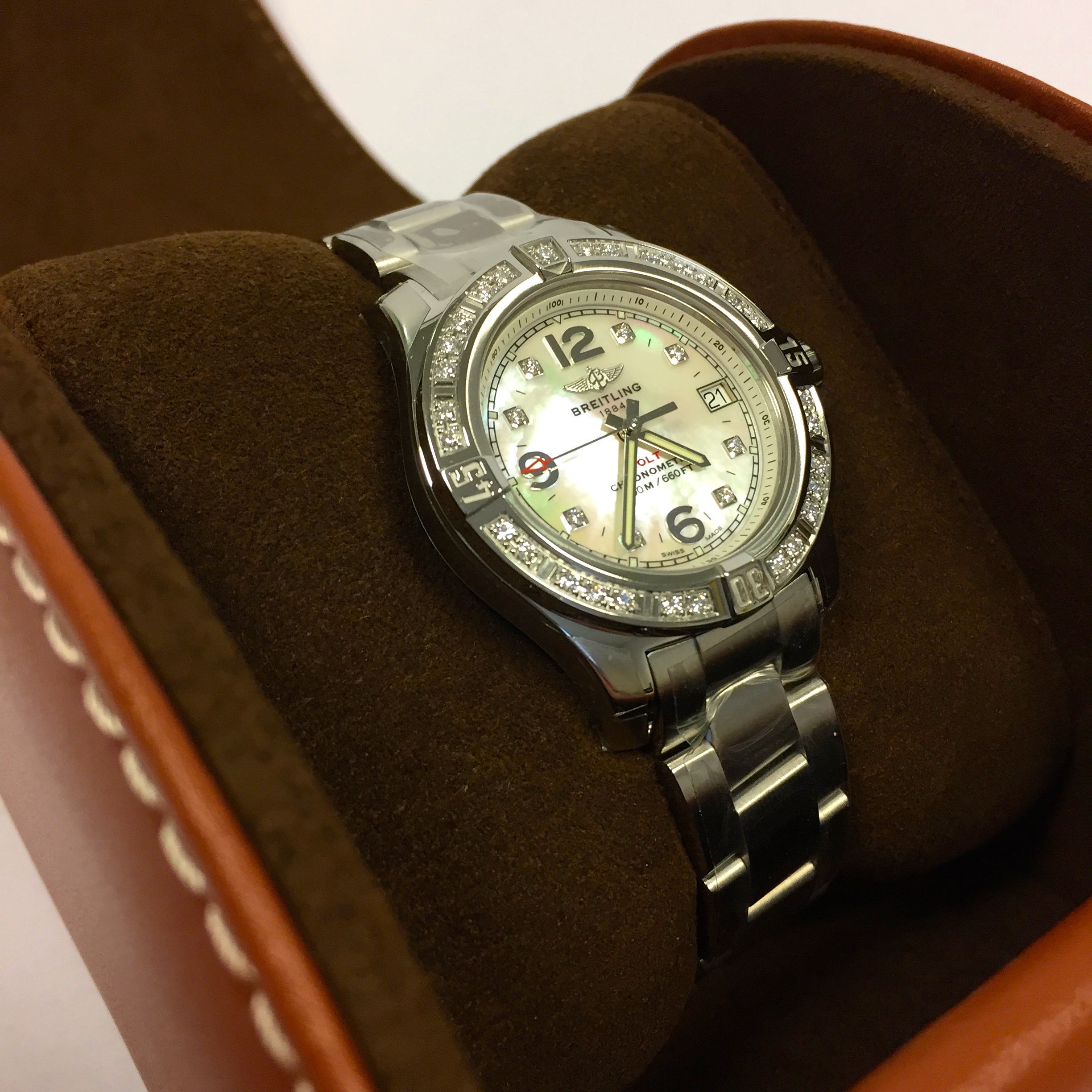 Breitling Colt LADY 33