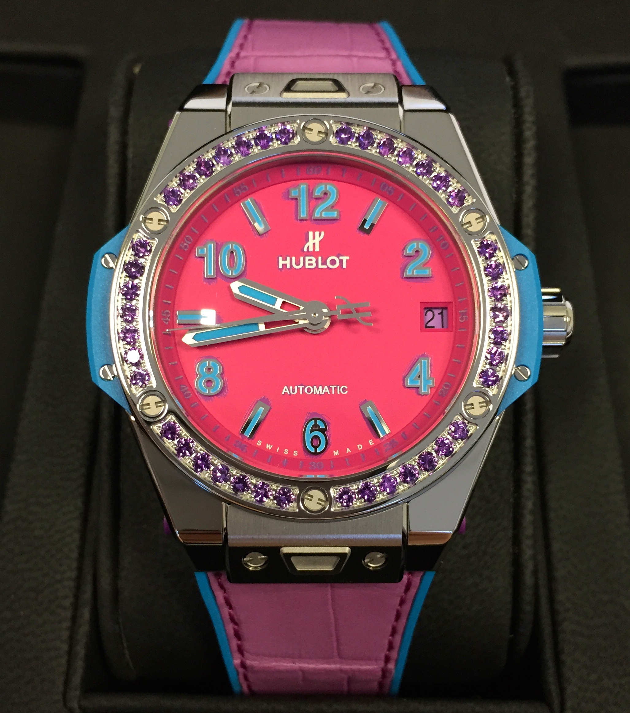 Hublot Big Bang 39 One Click Pop Art Steel Purple