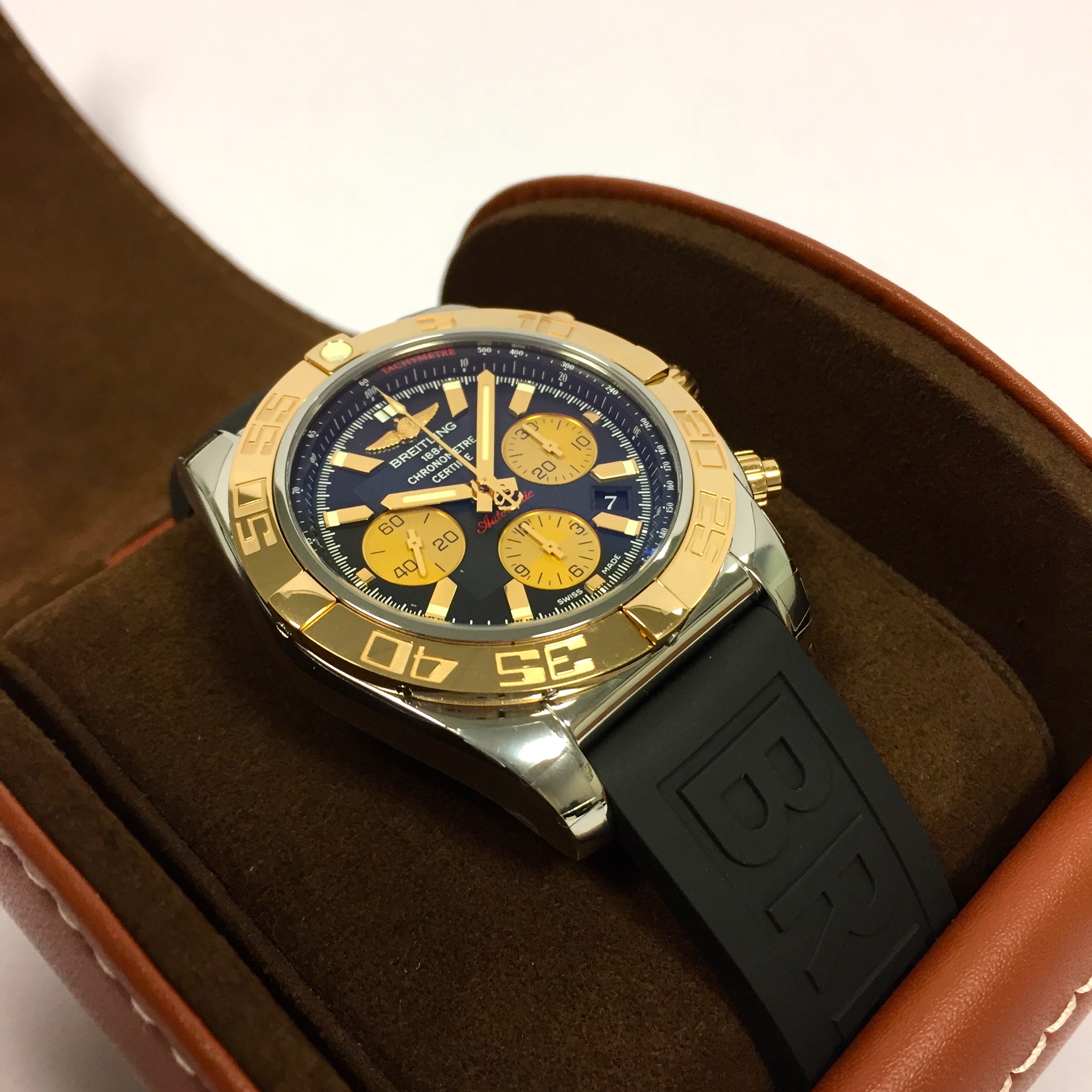 Breitling Chronomat 44