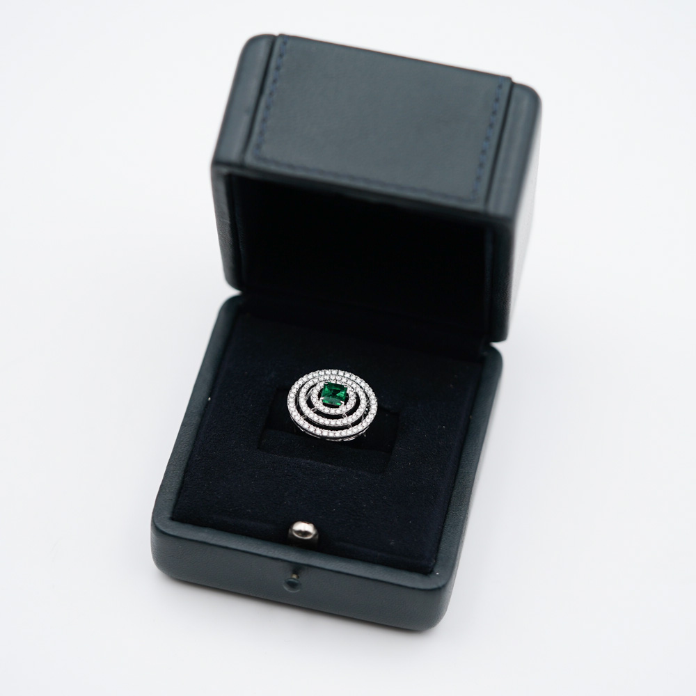 Graff Bulls Eye Emerald Ring