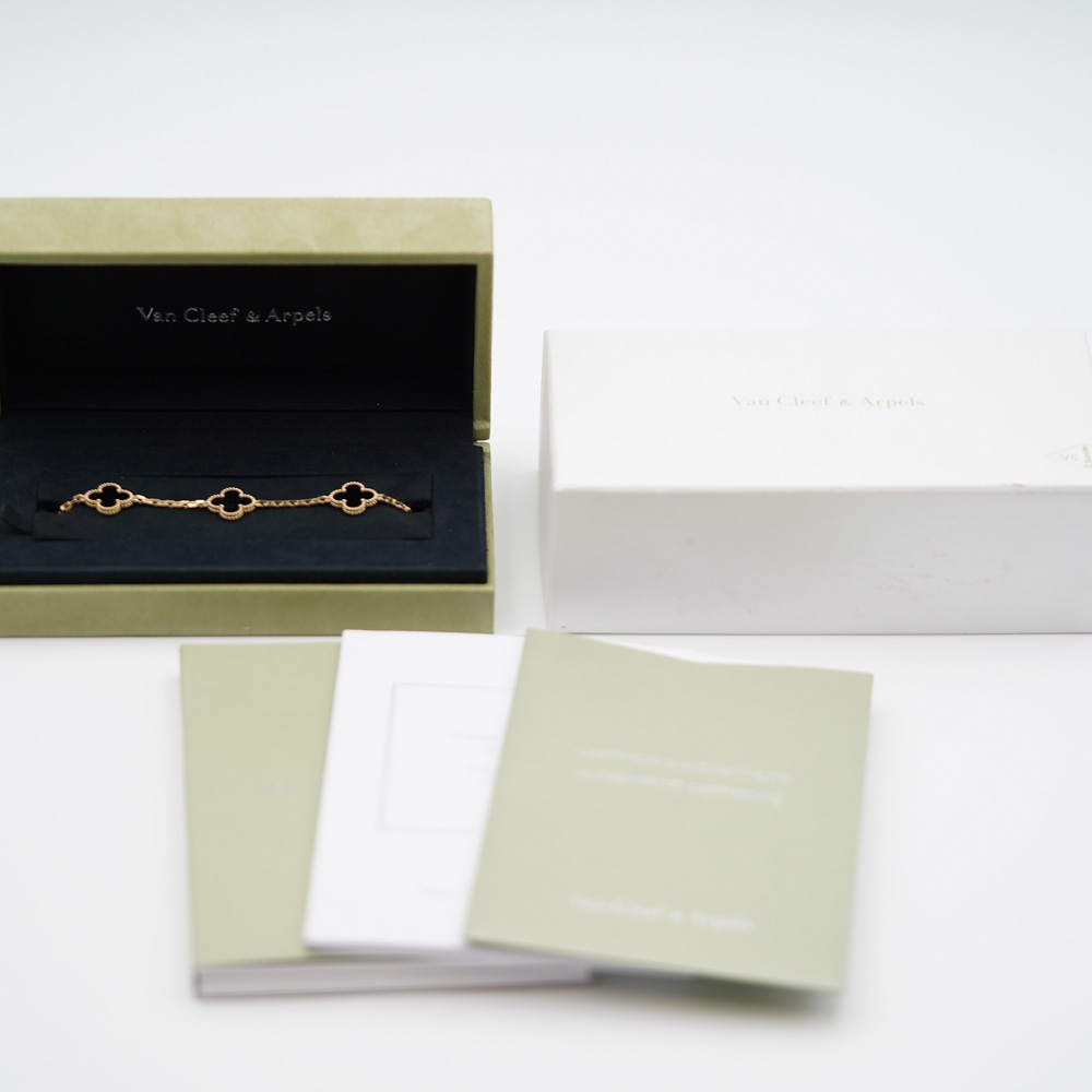 Van Cleef & Arpels Vintage Alhambra bracelet, 5 motifs Onyx Armbånd