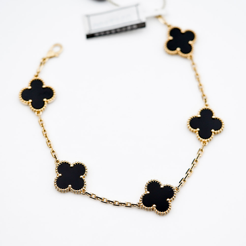 Van Cleef & Arpels Vintage Alhambra bracelet, 5 motifs Onyx Armbånd