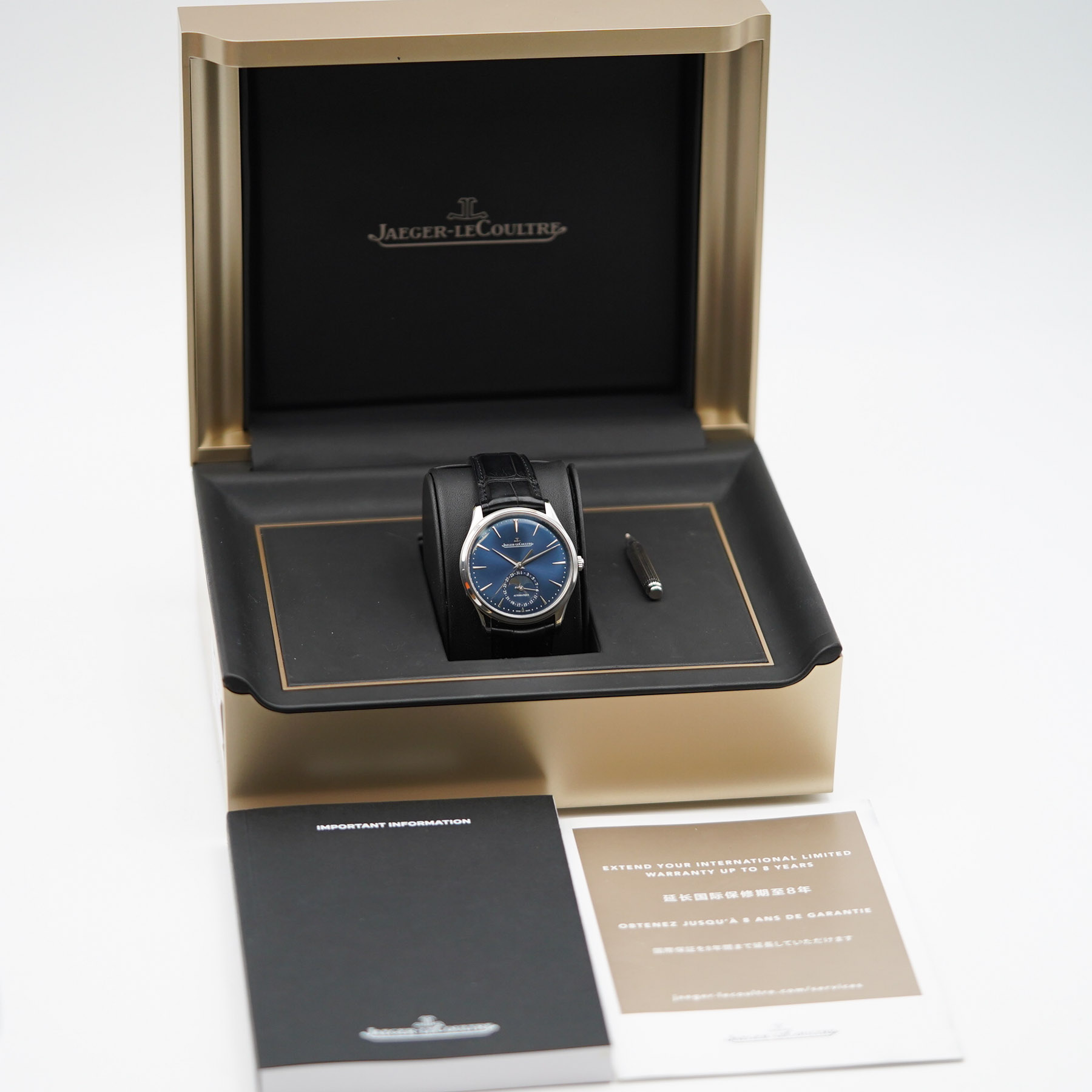 Jaeger-Lecoultre Master Ultra Thin Moon