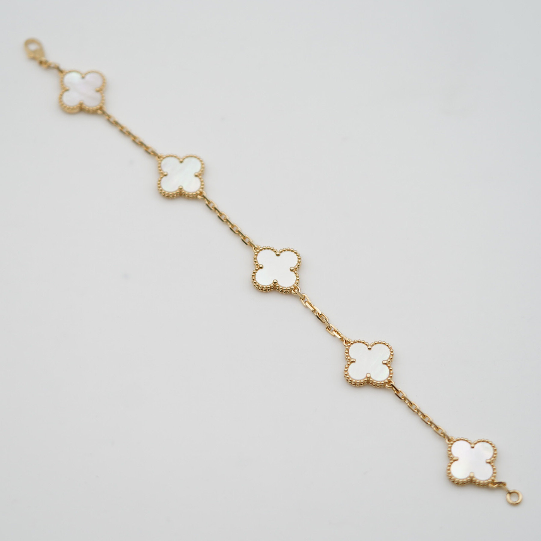 Van Cleef & Arpels Vintage Alhambra bracelet, 5 motifs Bracelet