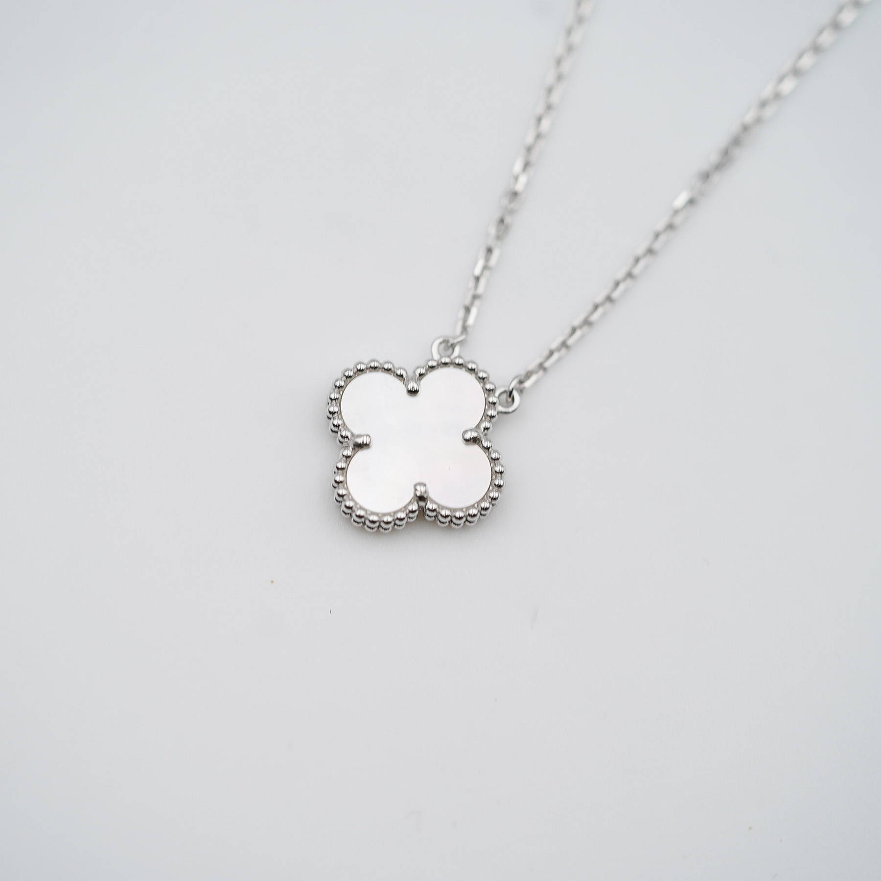 Van Cleef & Arpels Vintage Alhambra pendant Necklace