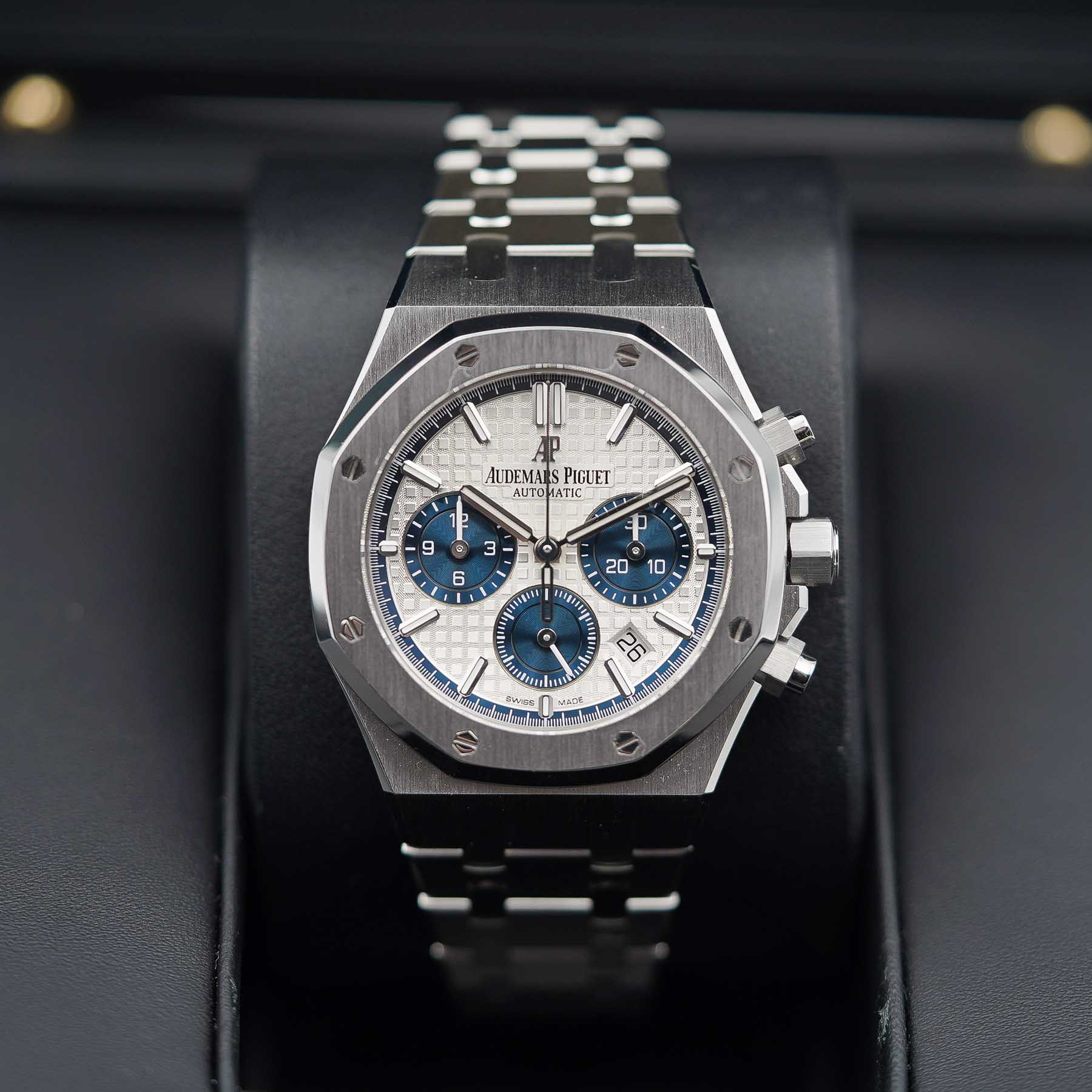 Audemars Piguet Royal Oak Chronograph Panda