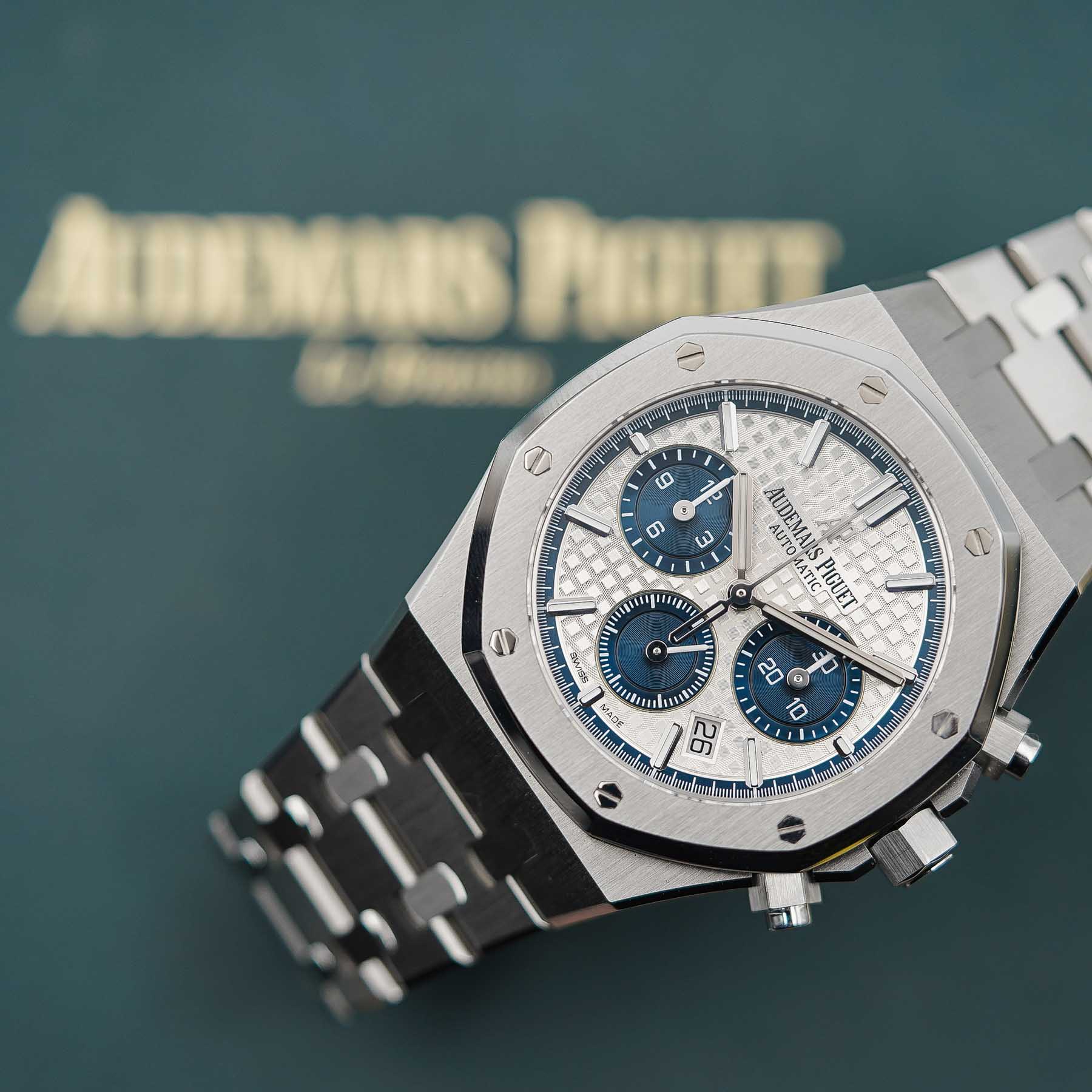 Audemars Piguet Royal Oak Chronograph Panda