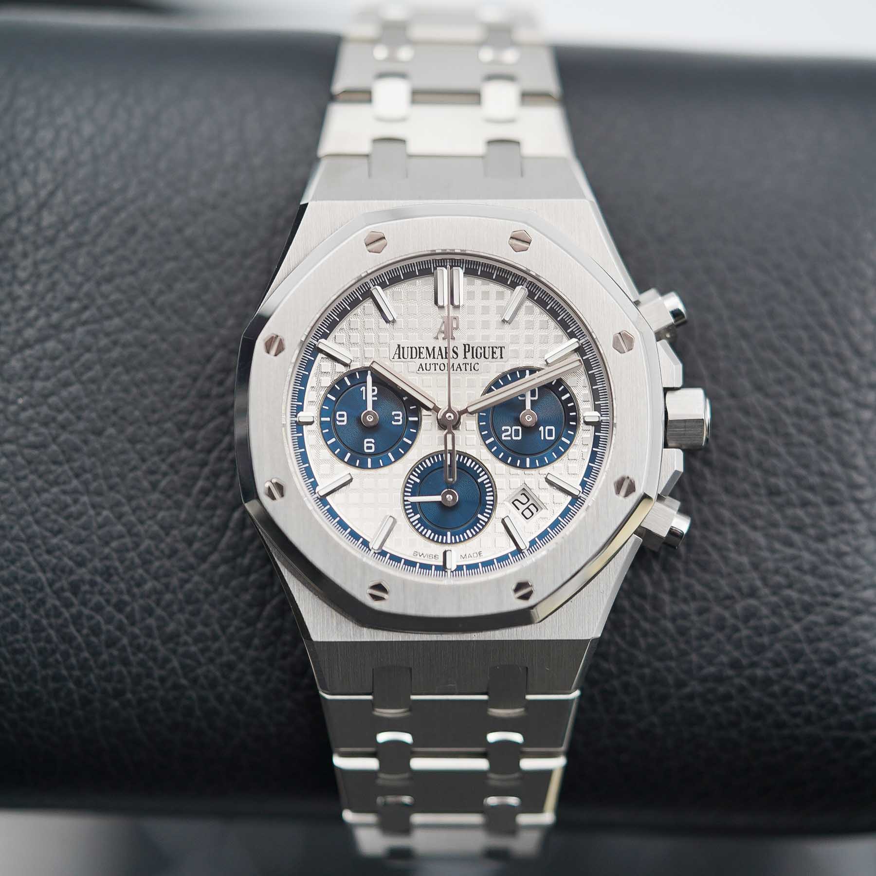 Audemars Piguet Royal Oak Chronograph Panda
