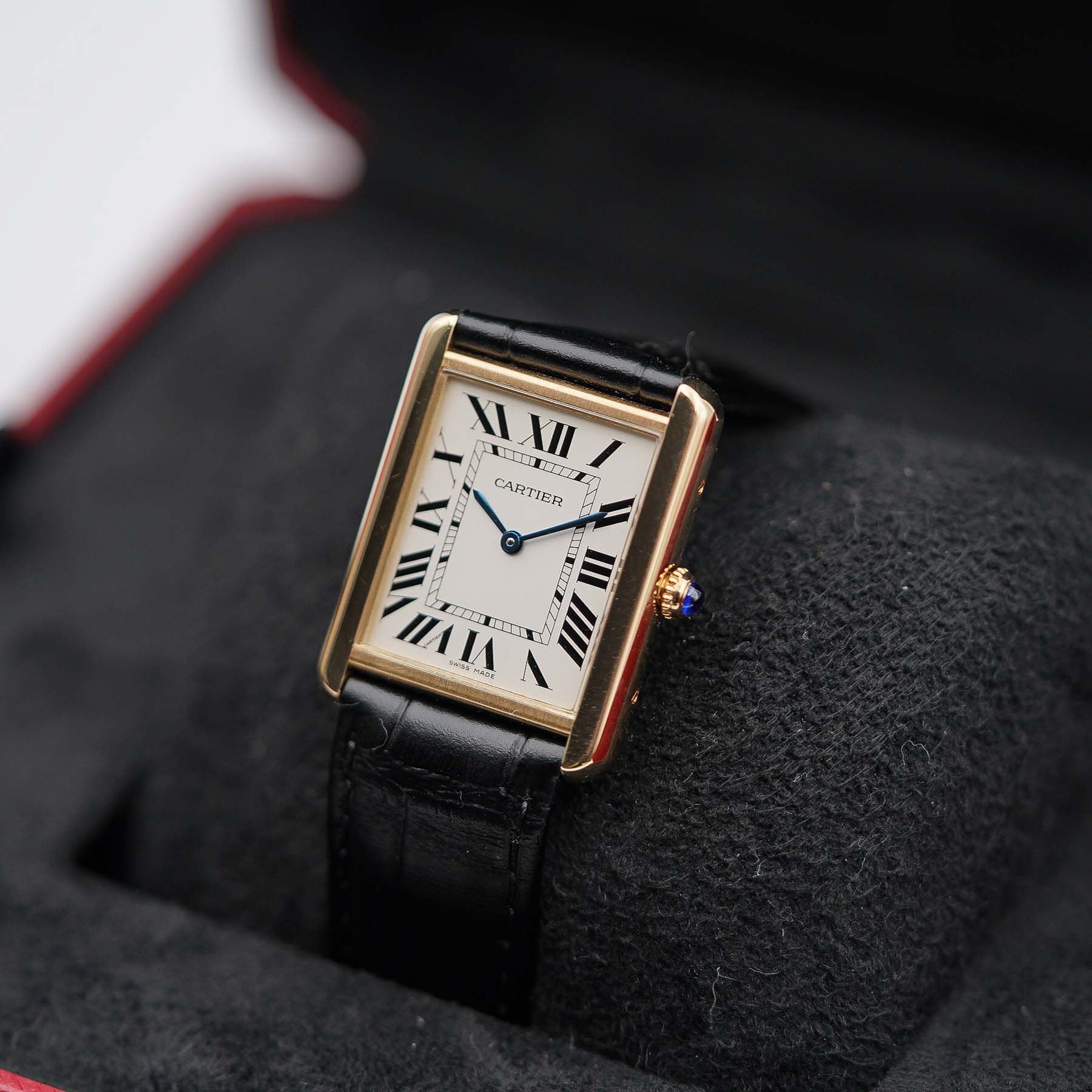 Cartier Tank Large Gold