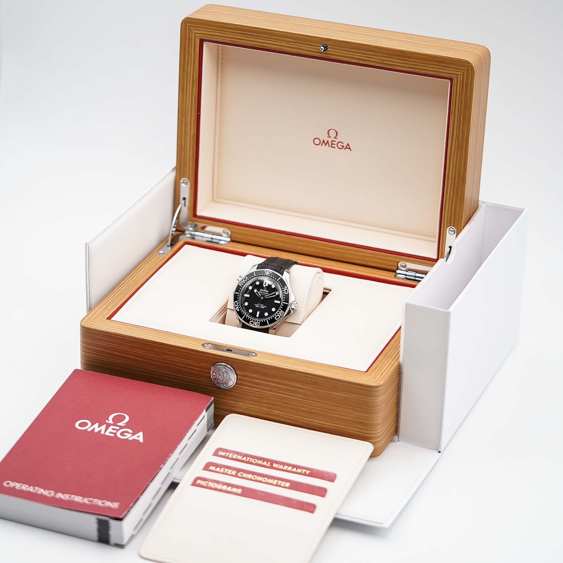 Omega Seamaster Diver 300M 42 mm