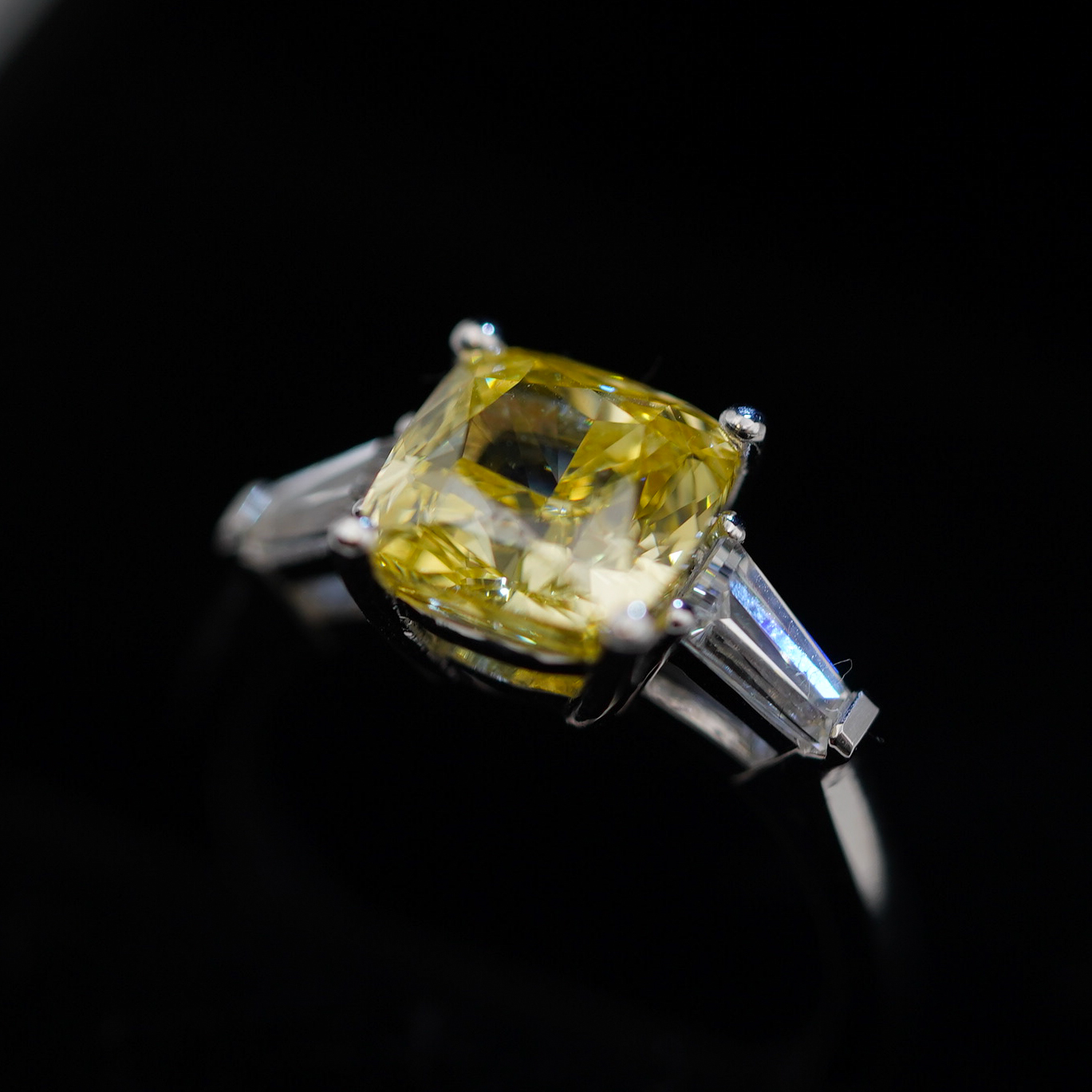Jewellery Promise Cushion Cut Yellow Diamond 3.17ct Ring