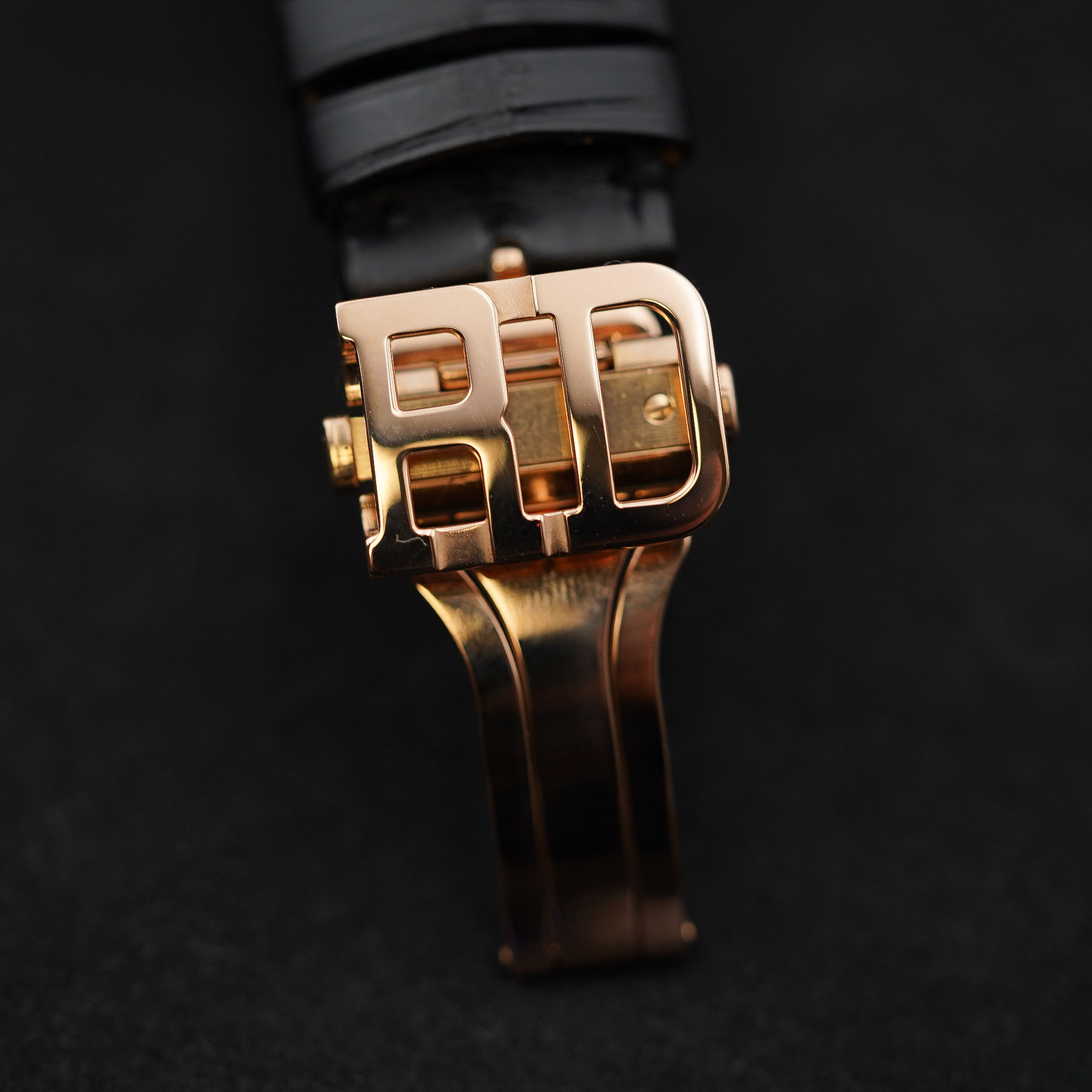 Roger Dubuis Golden Square Perpetual Calendar Limited 28