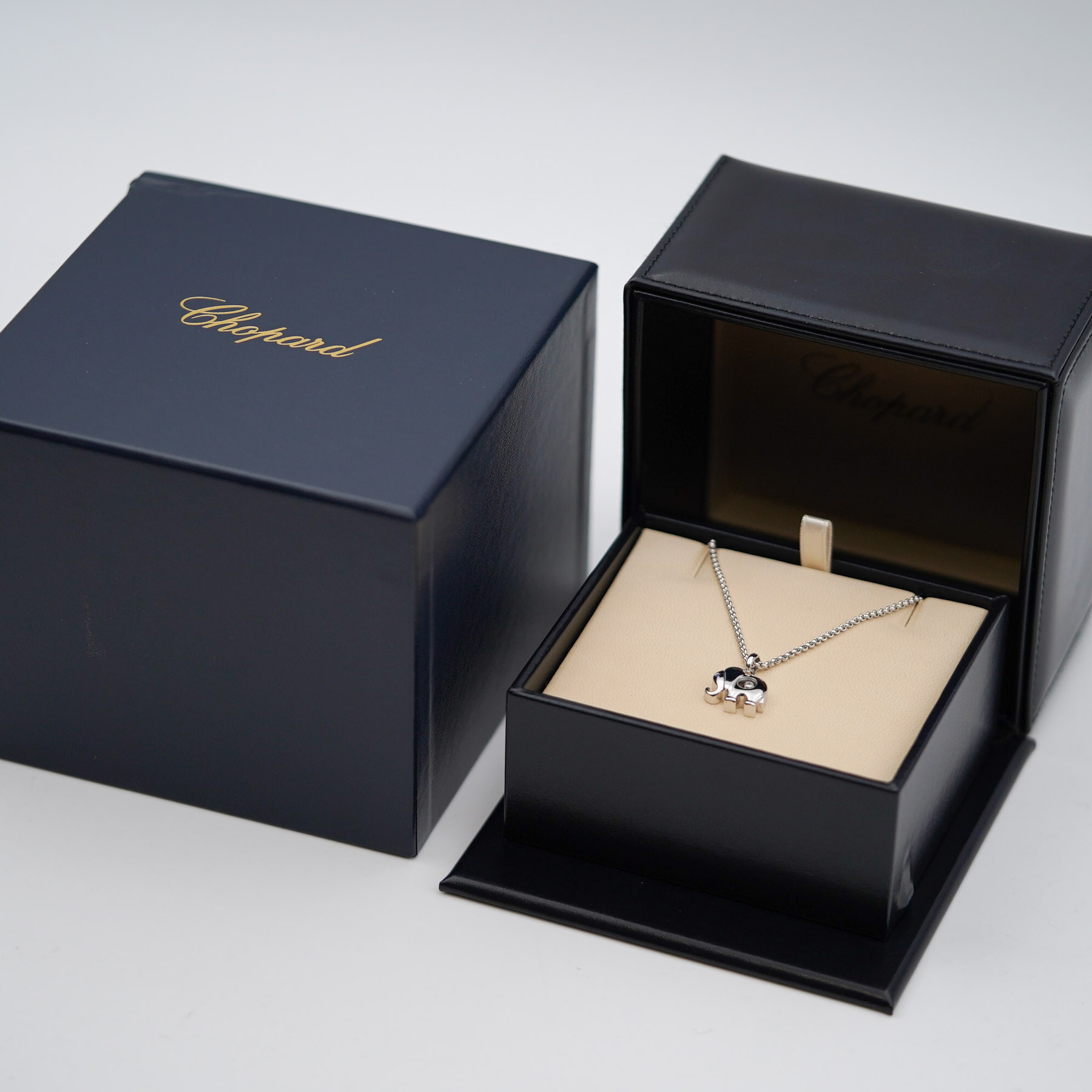 Chopard Happy Diamonds Elephant Kaklarota