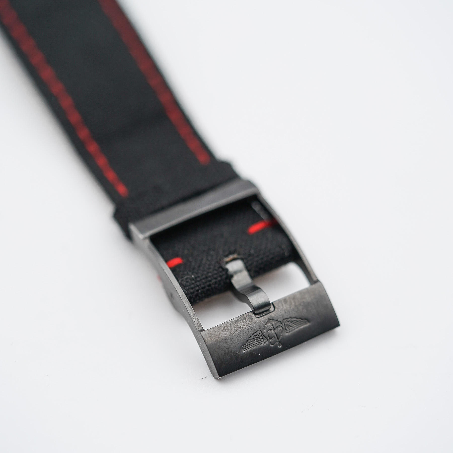 Breitling Avenger Skyland Blacksteel