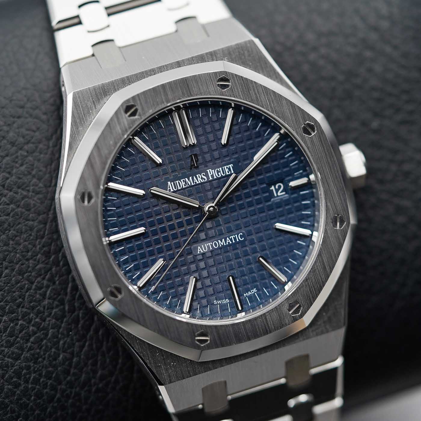 Audemars Piguet Royal Oak 41mm Boutique Blue