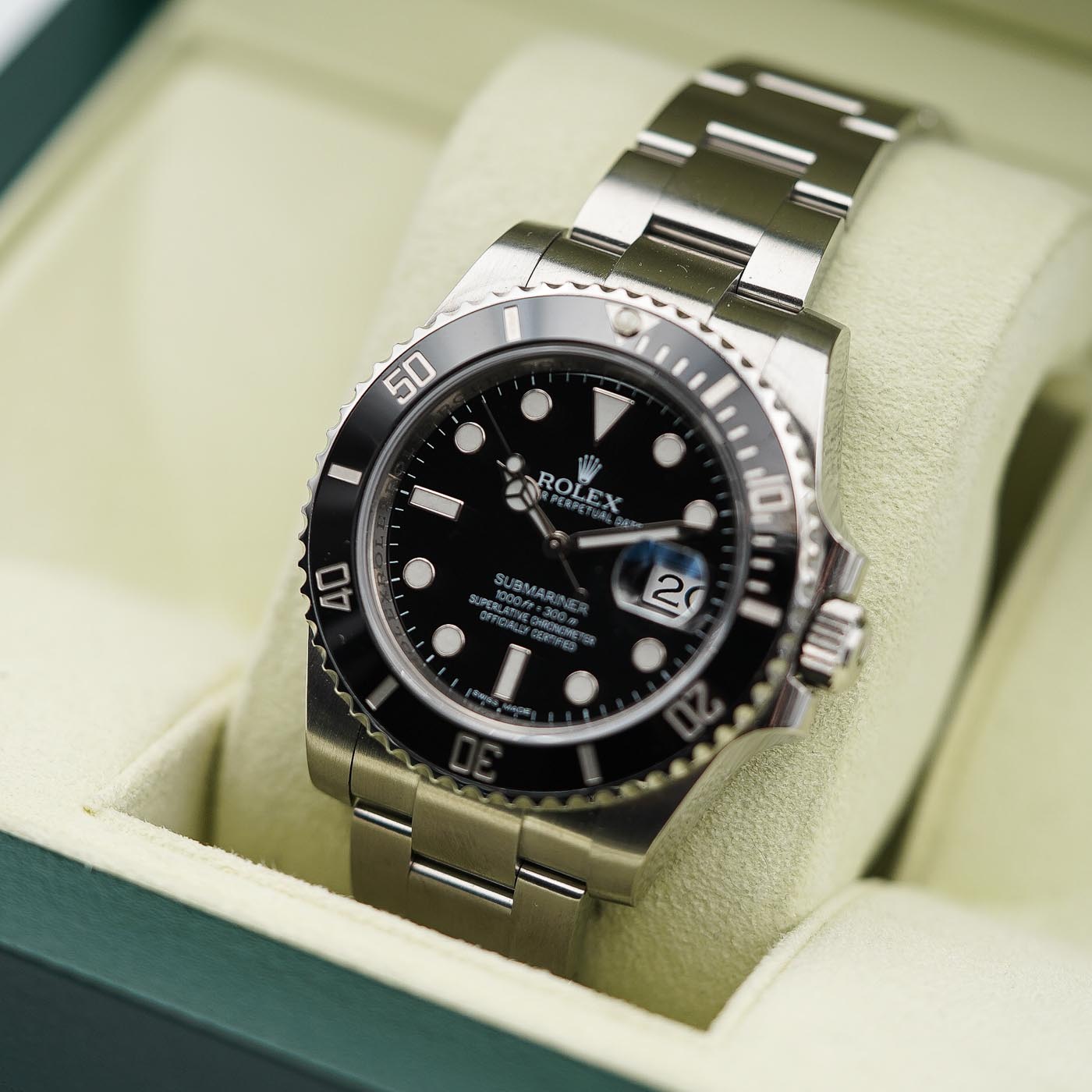Rolex Submariner Date