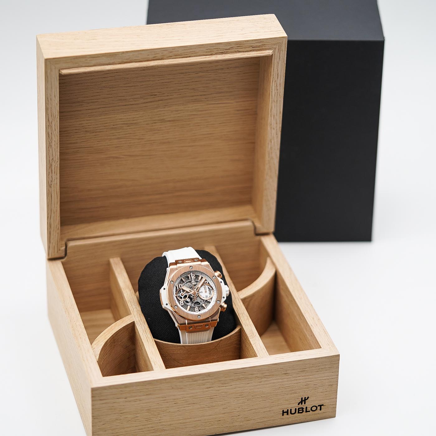 Hublot Big Bang Unico 42 King Gold White