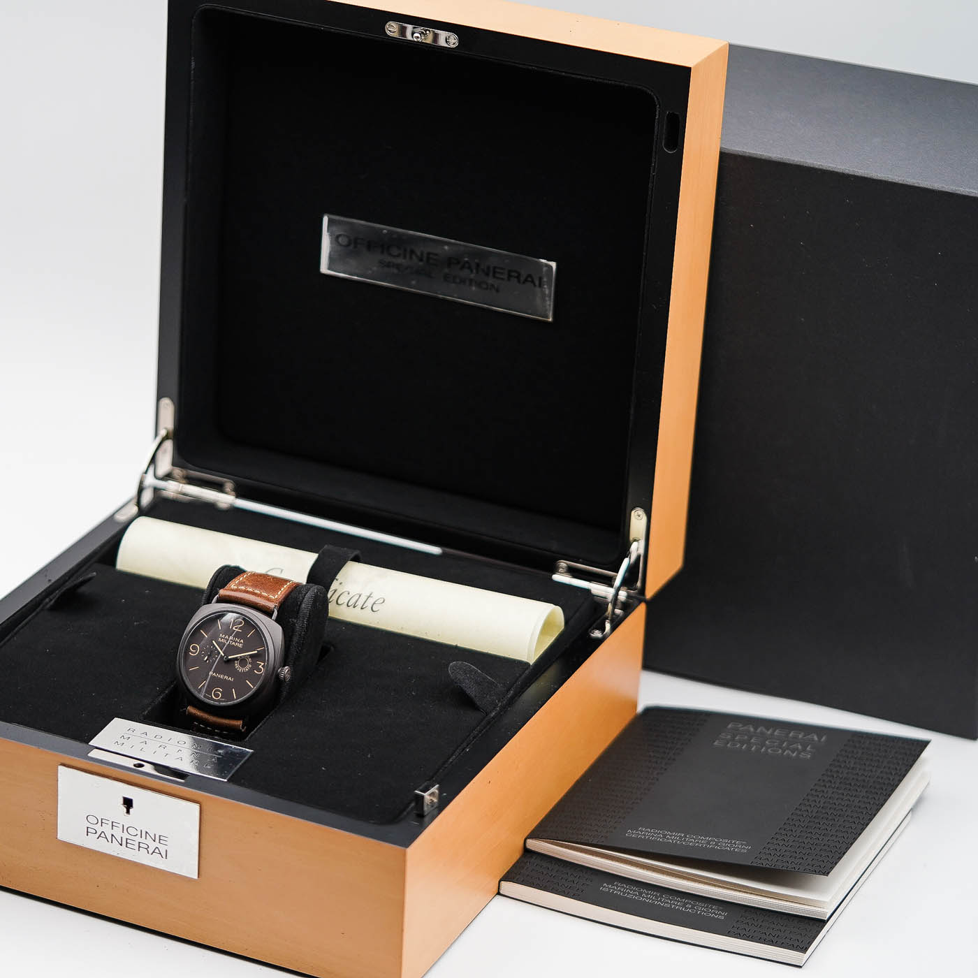 Panerai Radiomir Composite Marina Militare 8 Giorni