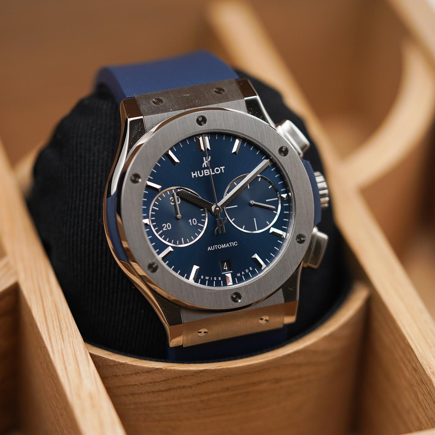 Hublot Classic Fusion 45 Titanium 