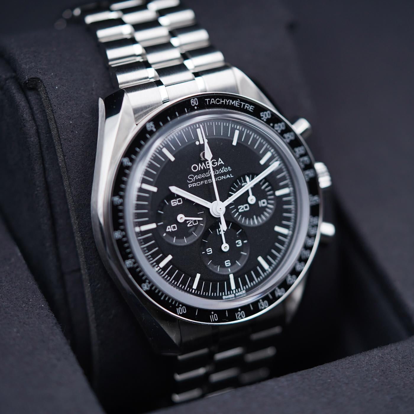 Omega Speedmaster Moonwatch Co-Axial Chronograph