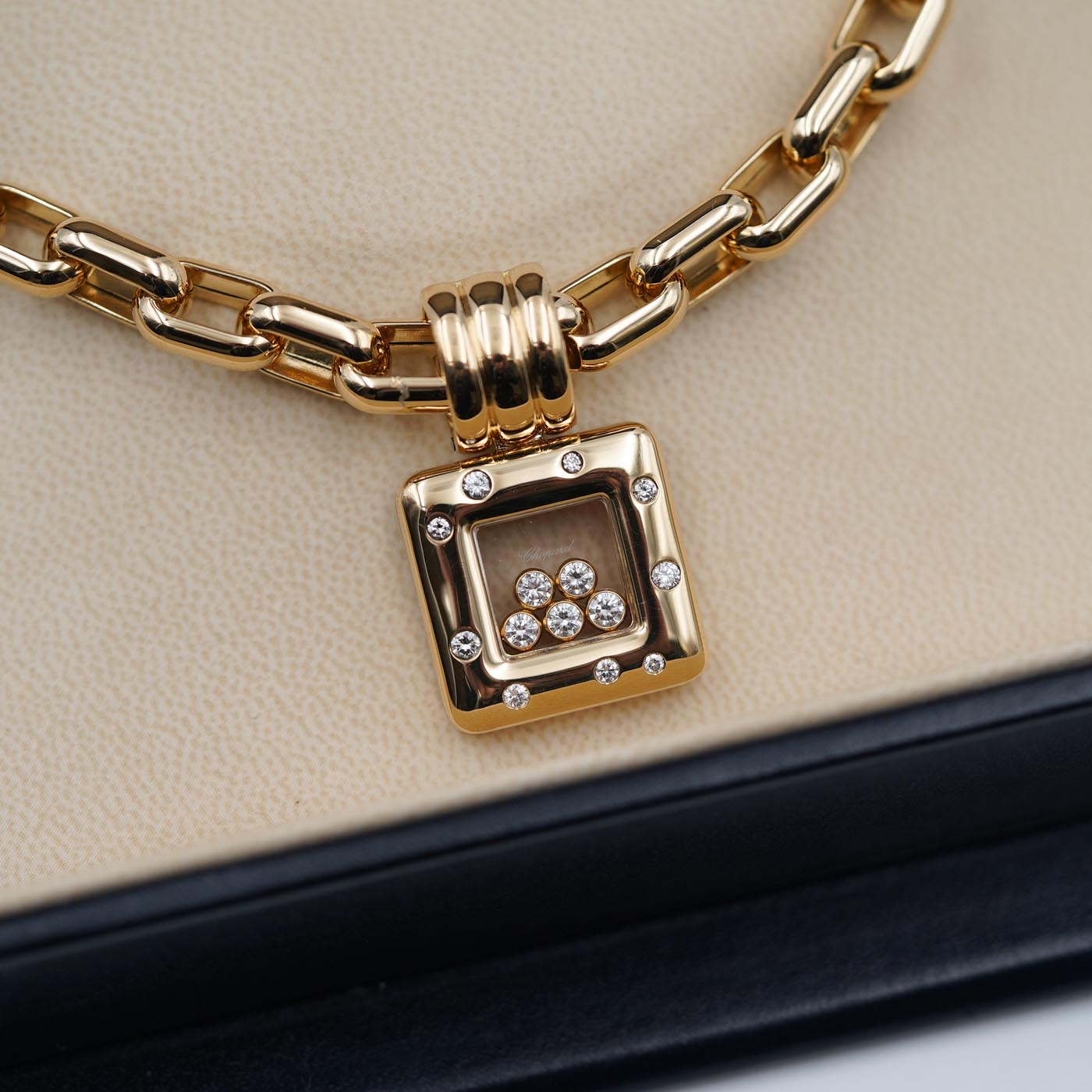 Chopard Happy Diamonds  Necklace