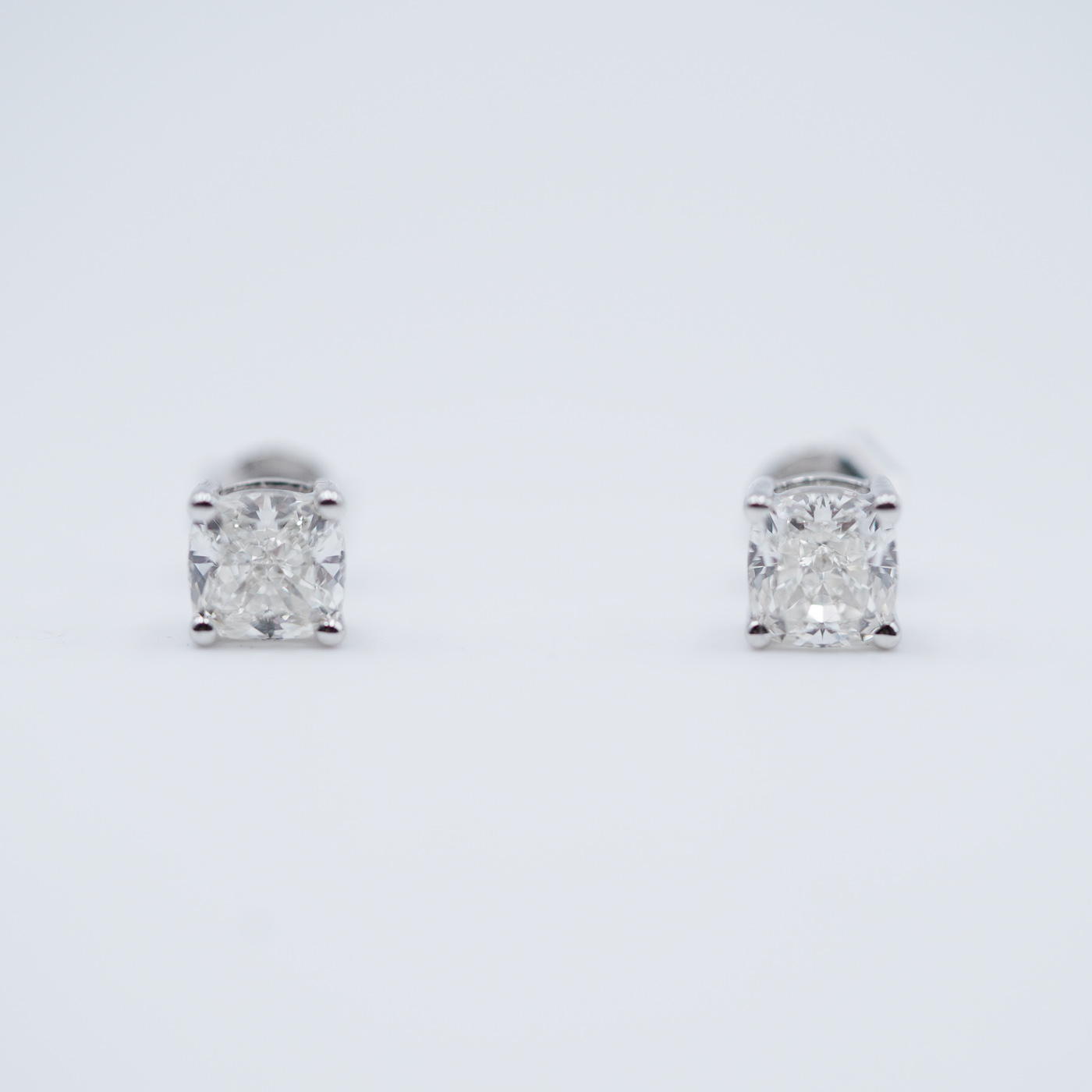 Jewellery Cushion Diamond 2ct Solitare Stud Earrings
