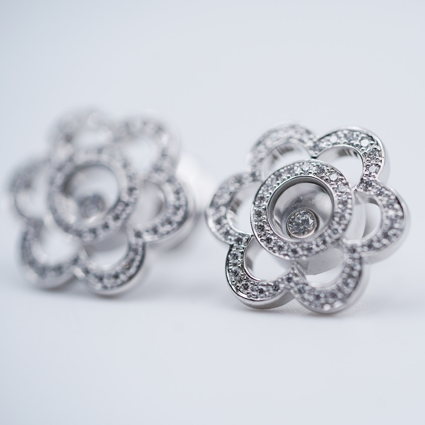 Chopard Happy Diamonds Flower Earrings
