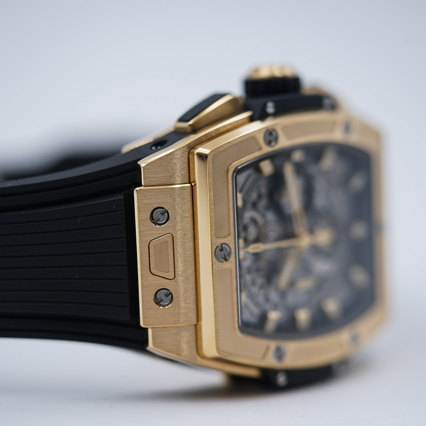Hublot Spirit of Big Bang Yellow Gold 