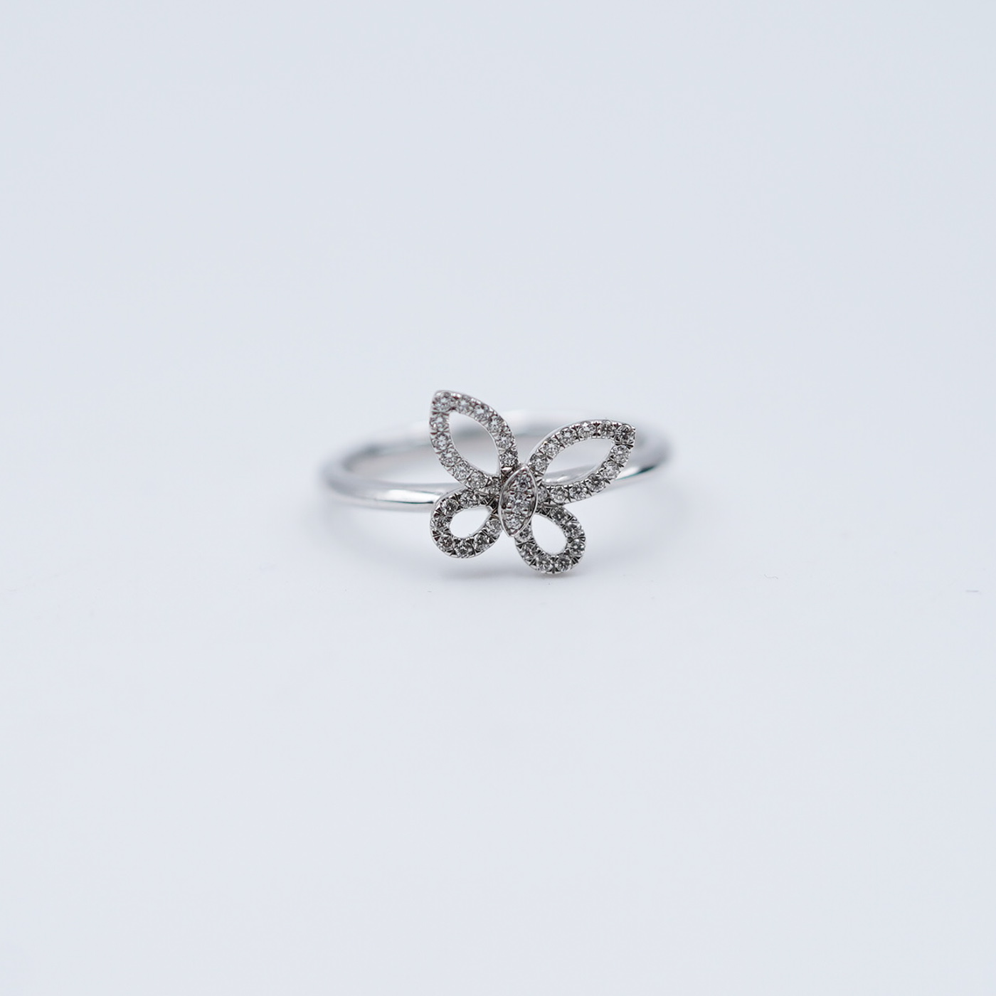 Graff Mini Butterfly Silhouette Diamond Ring Ring