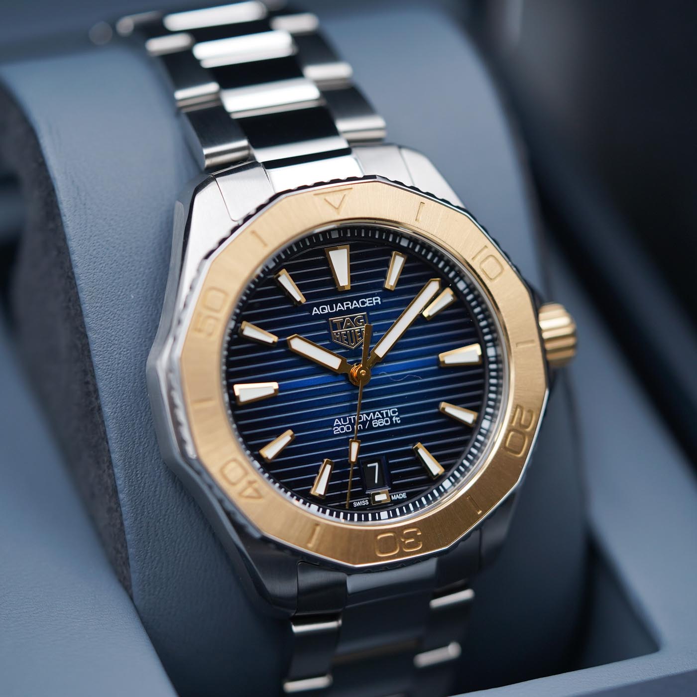 Tag Heuer Aquaracer Professional 200 Date