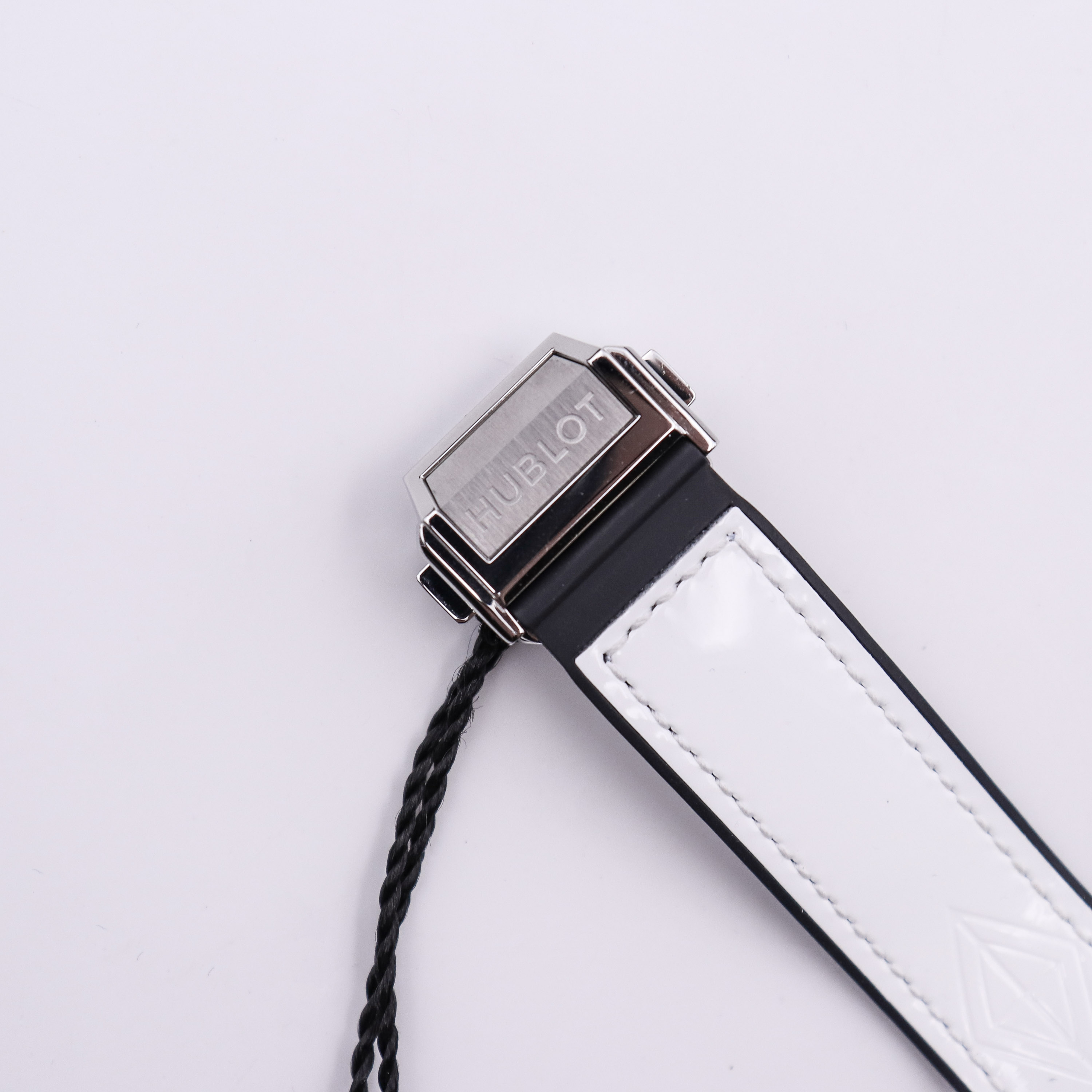 Hublot Big Bang Sang Bleu Steel White Diamonds 39