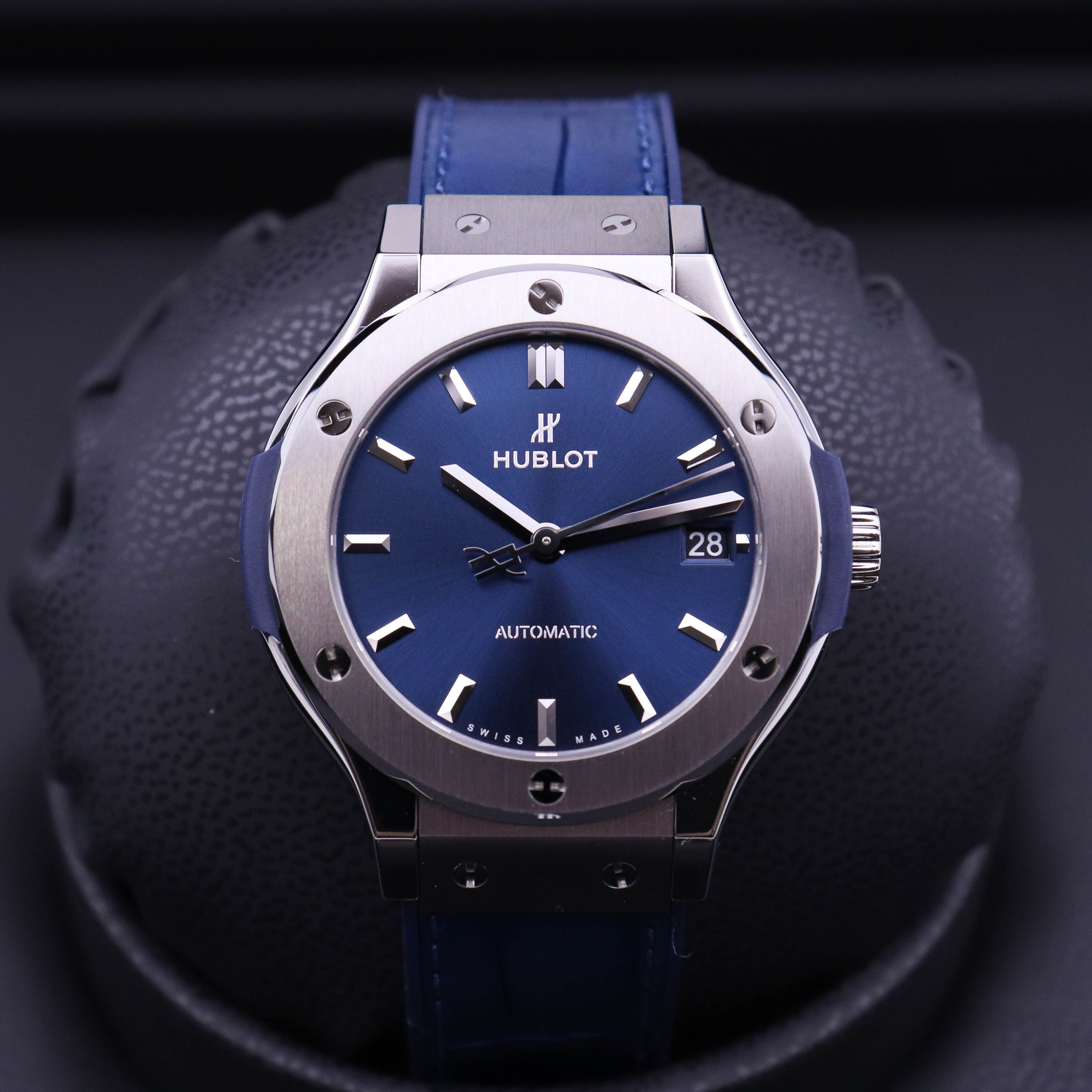 Classic Fusion 38 Titanium | Hublot | 565.NX.7170.LR