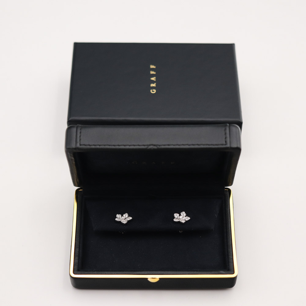 Graff Wild Flower Pavé Diamond Stud Earrings 耳饰