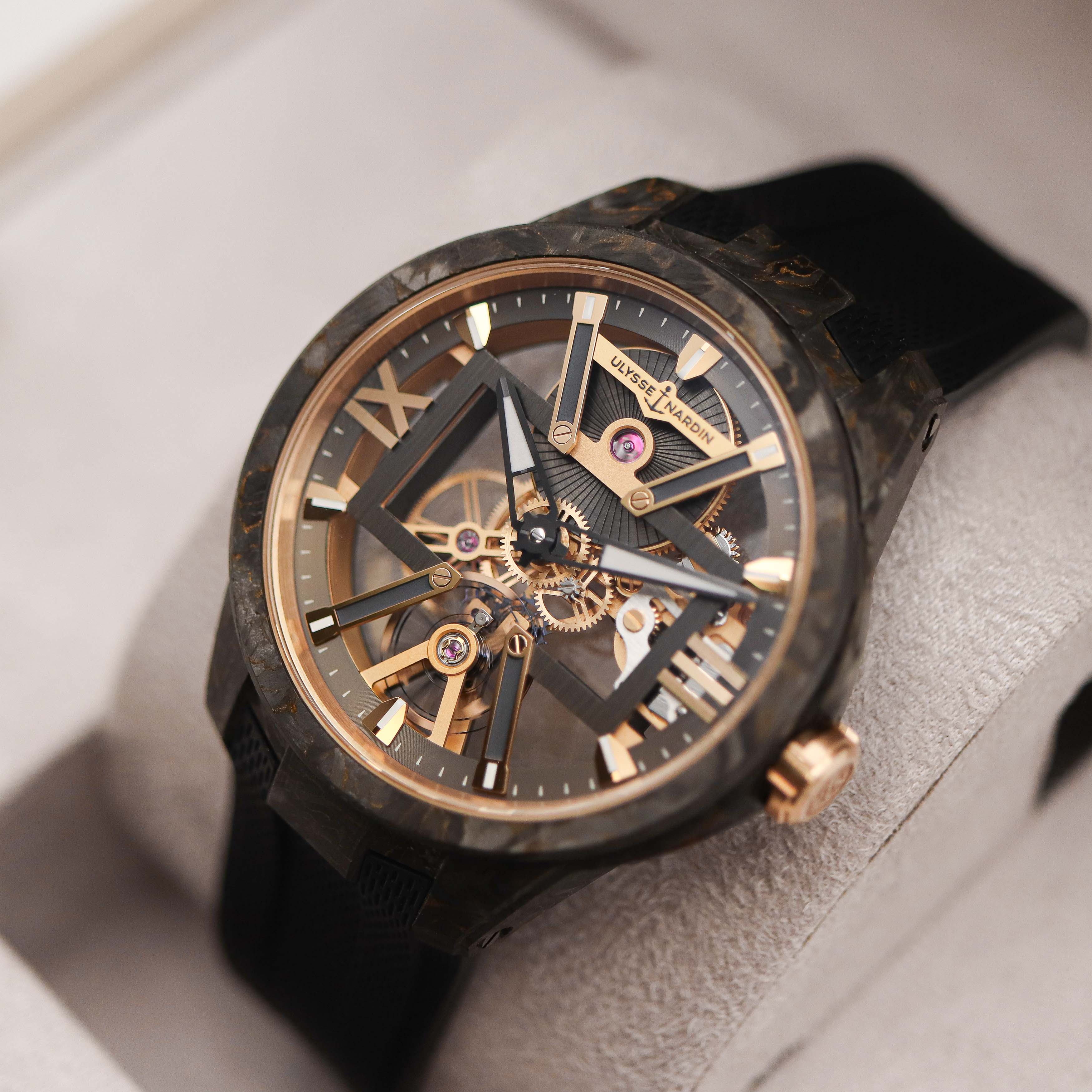 Ulysse Nardin  Skeleton X 42/43 mm