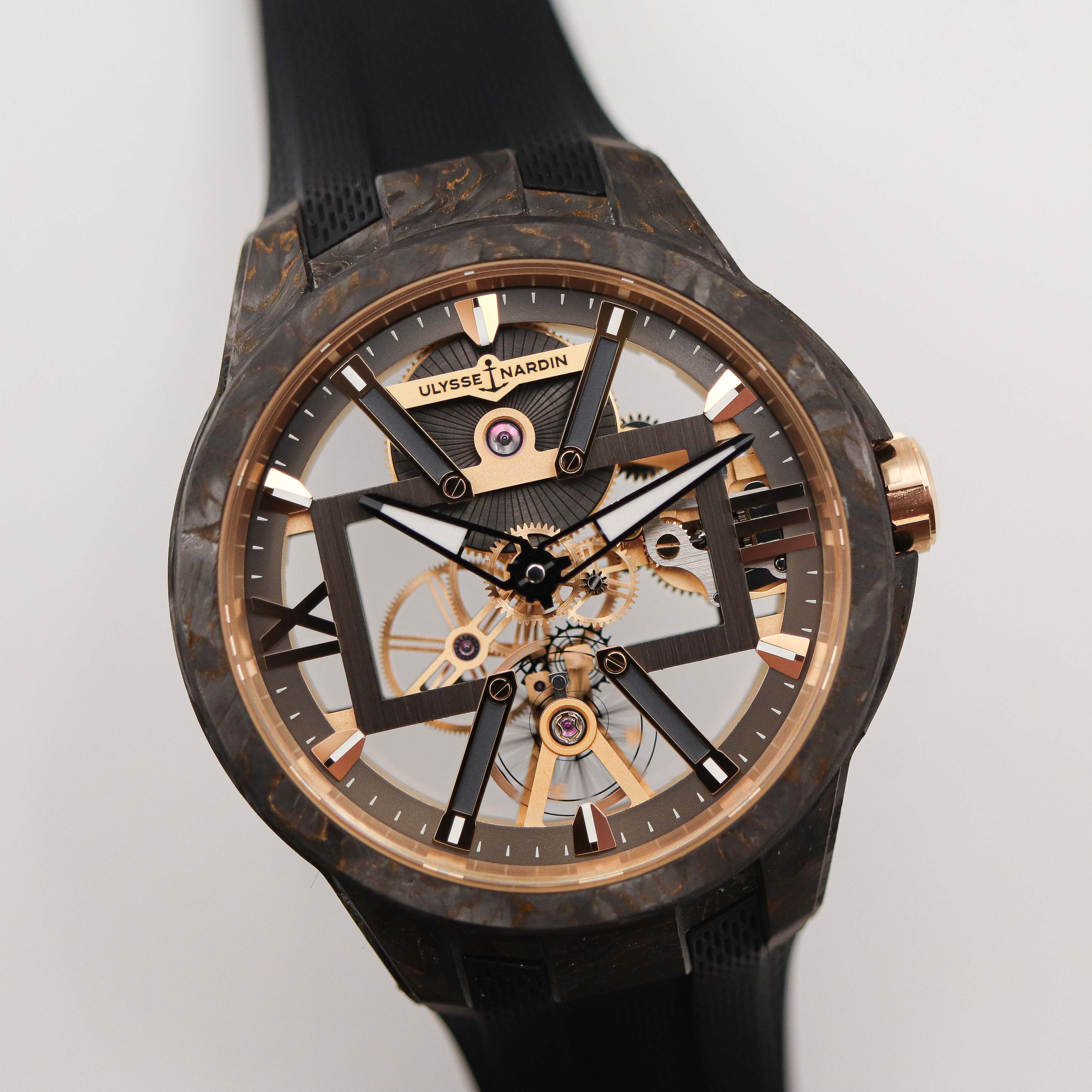 Ulysse Nardin  Skeleton X 42/43 mm