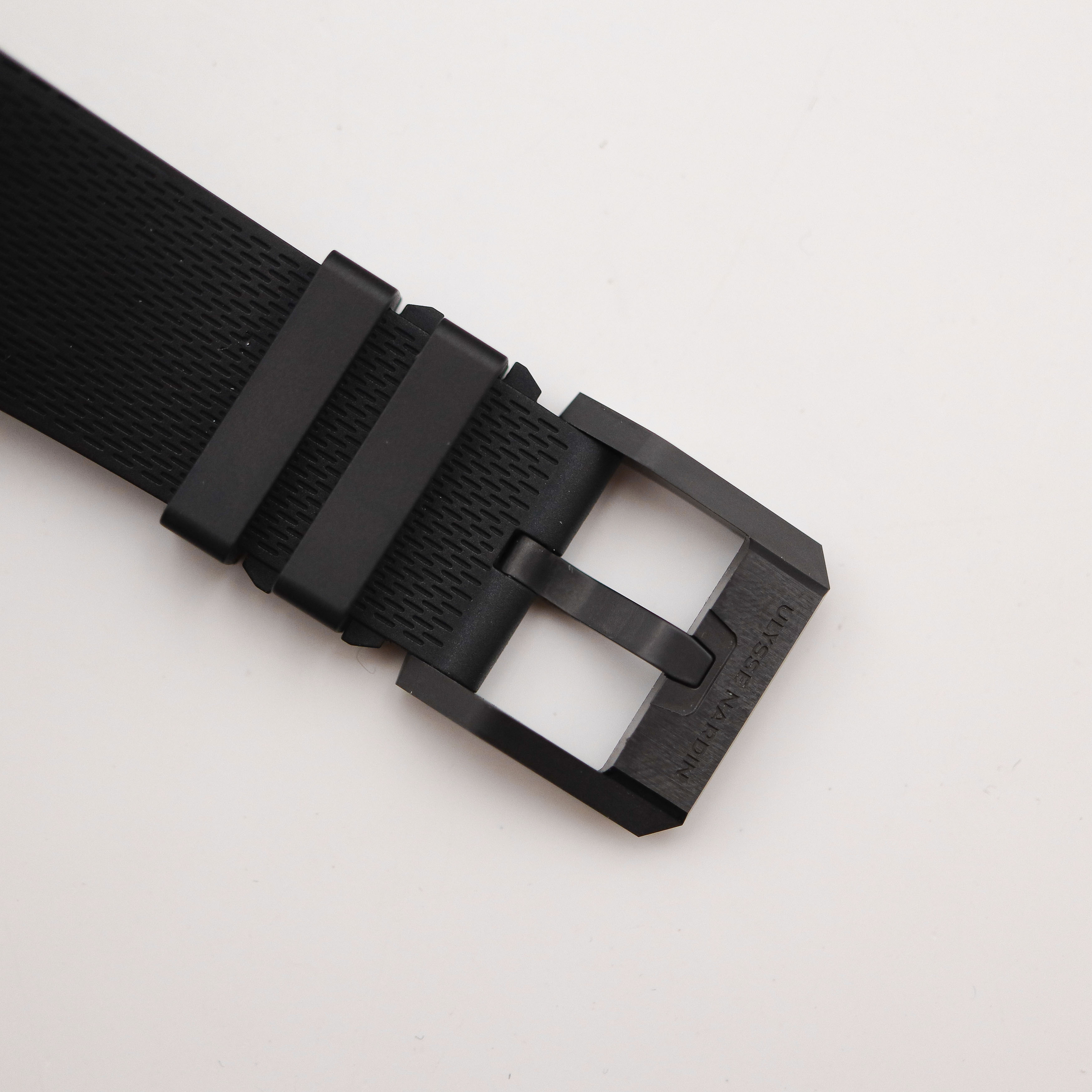 Ulysse Nardin  Skeleton X 42/43 mm