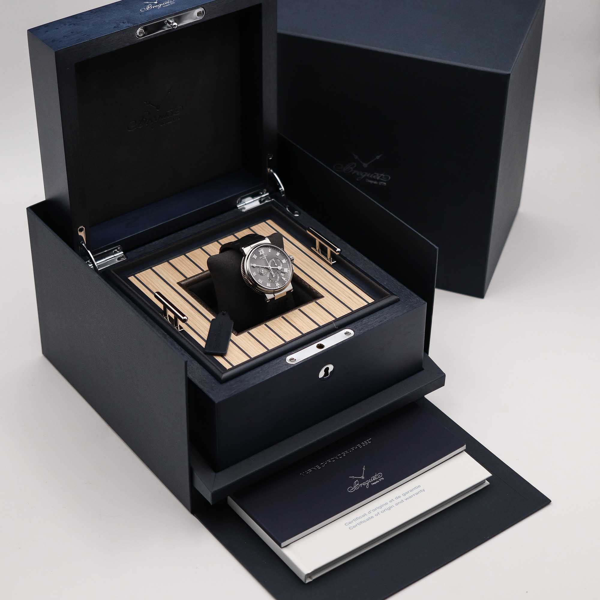 Breguet Marine Chronographe 5527