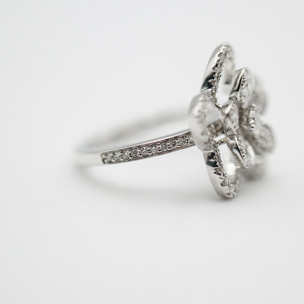 Graff Wild Flower Diamond Ring Ring