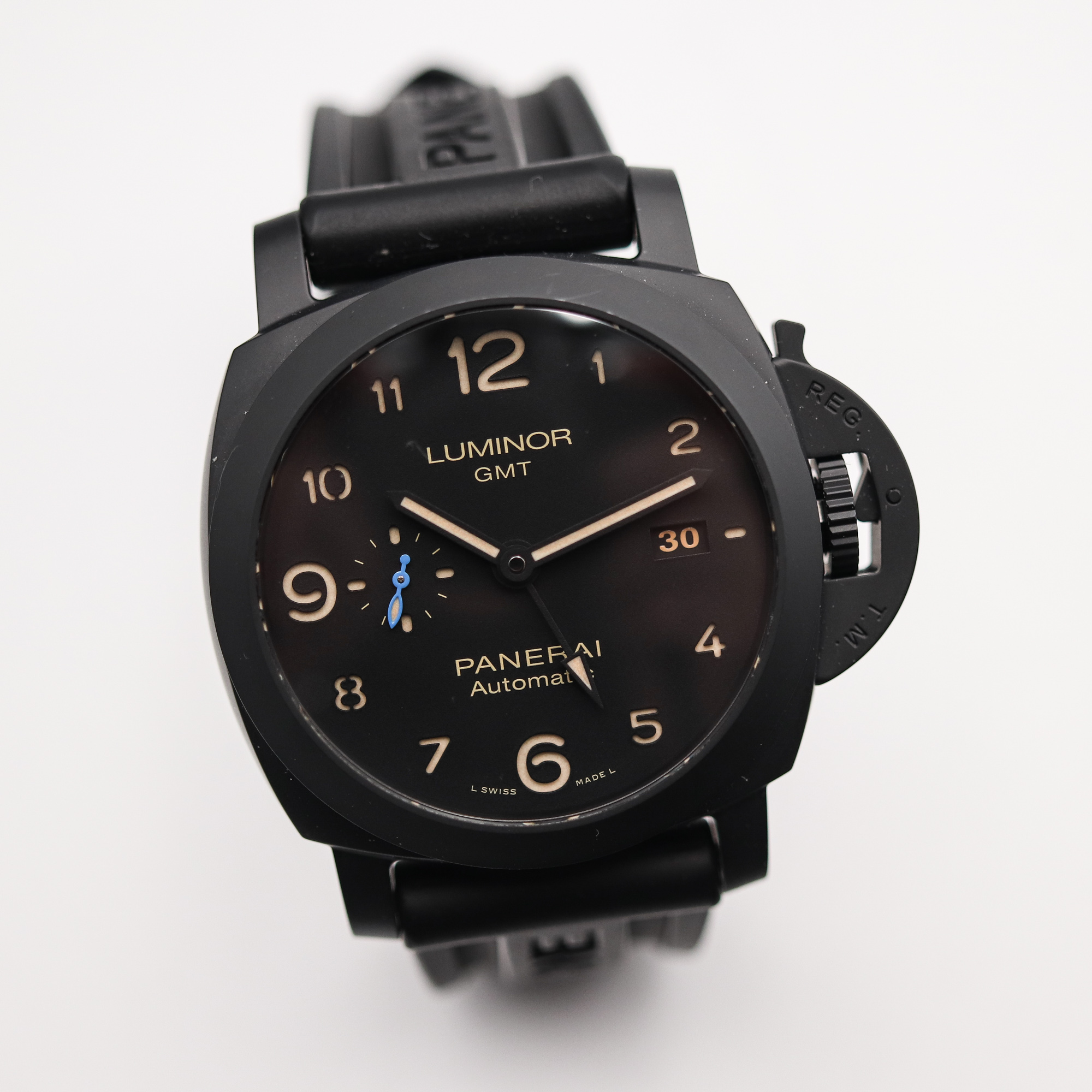 Panerai watch best sale luminor gmt