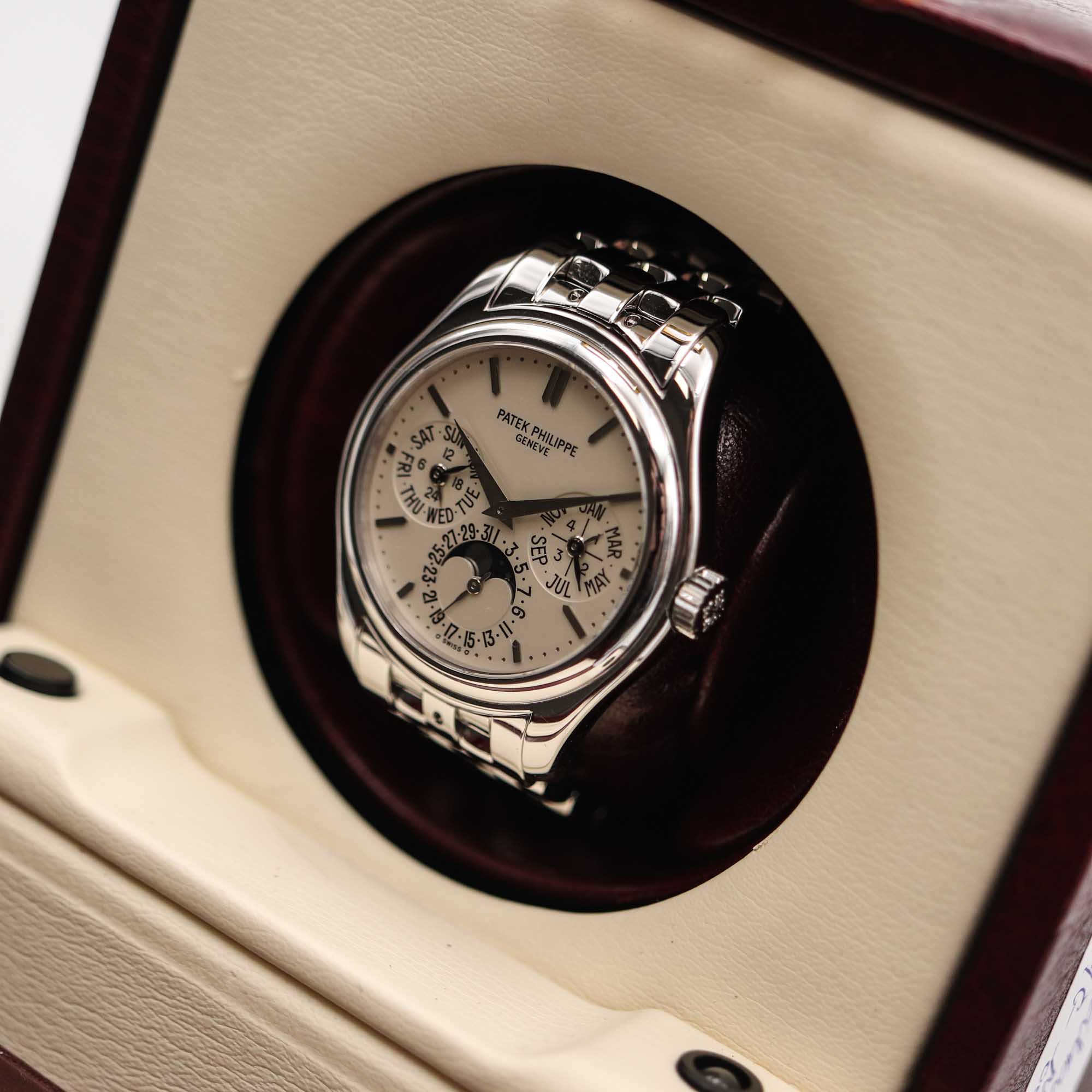 Patek Philippe Grand Comlications Perpetual Calendar